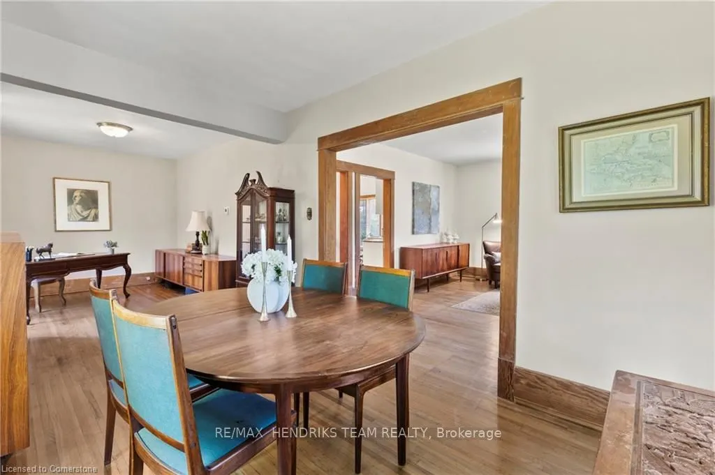 1386 McNab Road