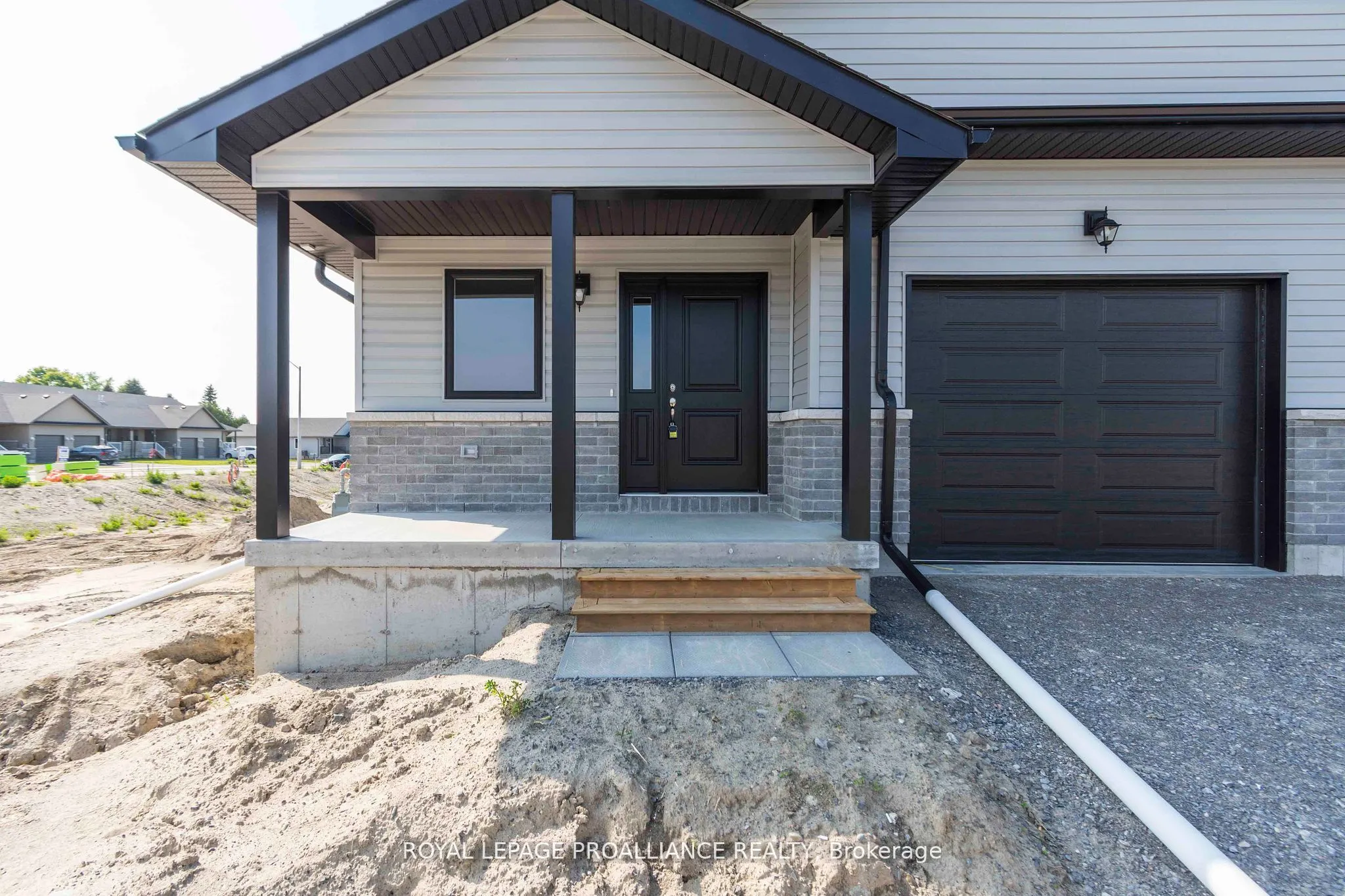 47 Mackenzie John Crescent