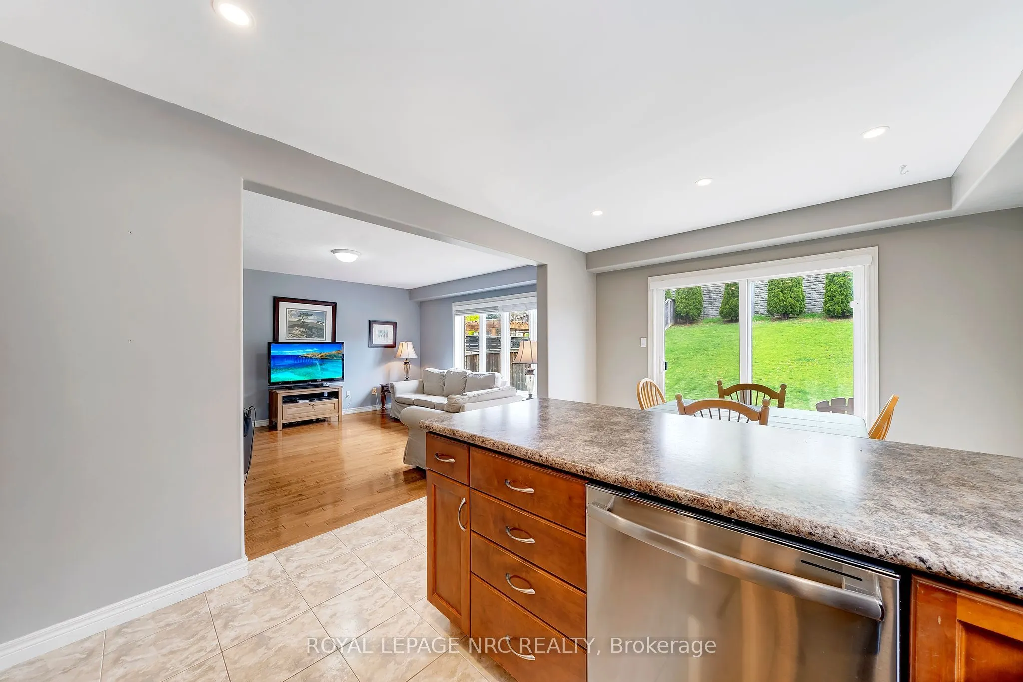 33 Plum Tree Lane