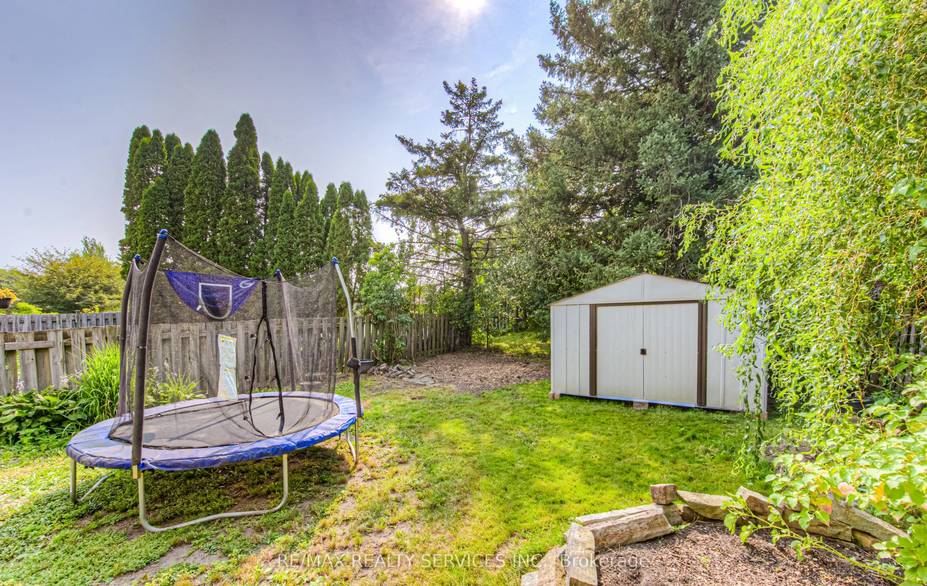 582 Drummerhill Crescent NE