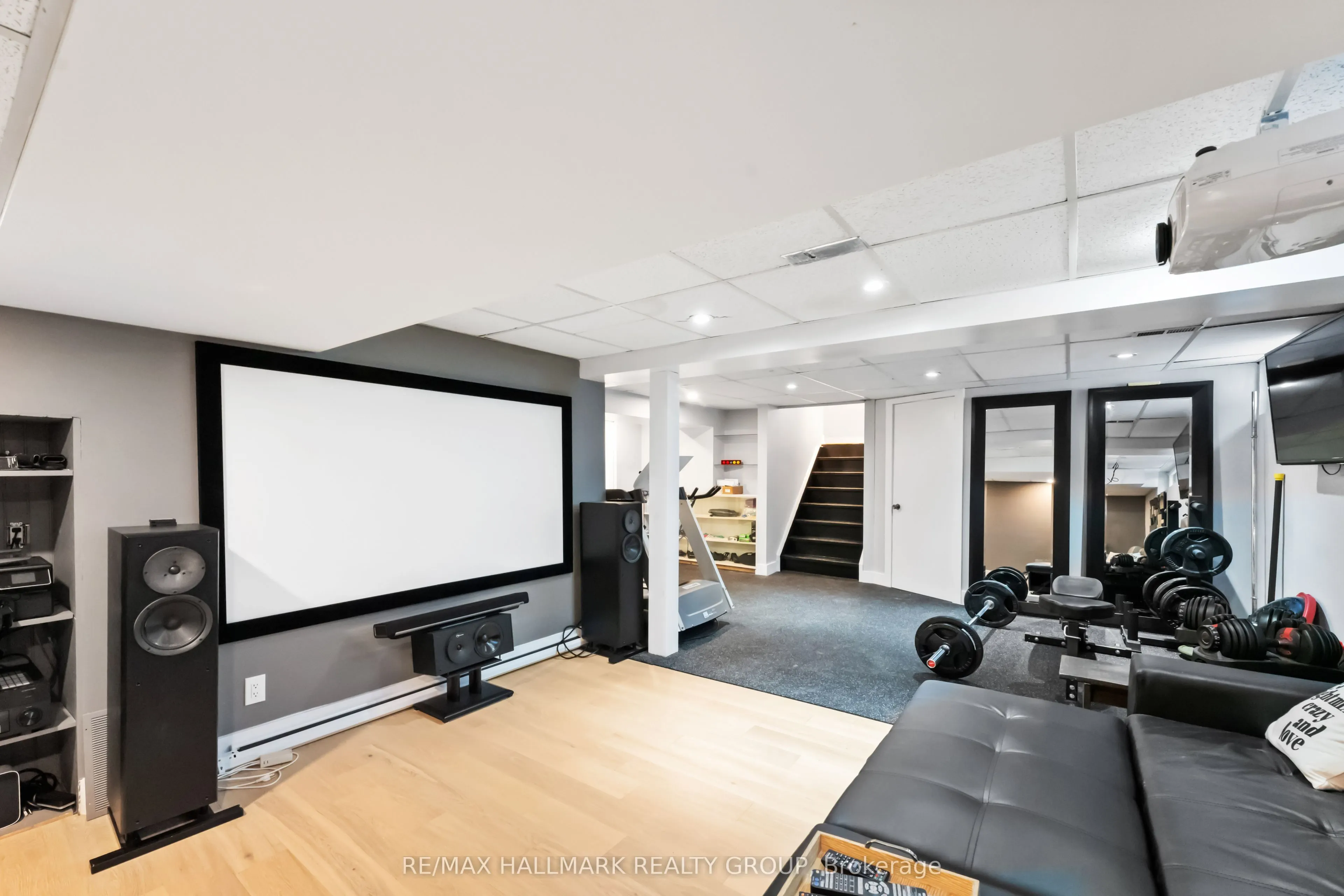 2425 Ogilvie Road