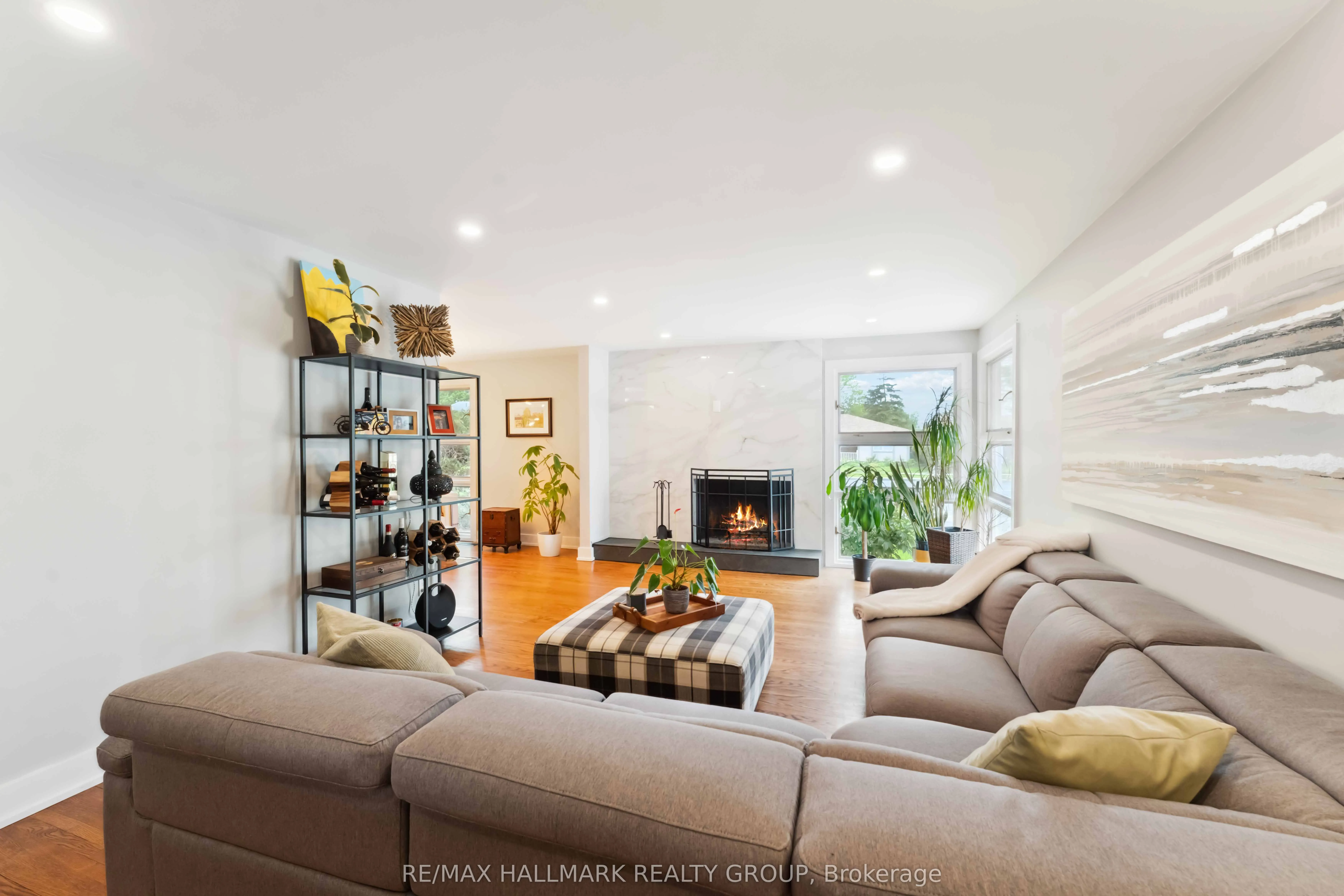 2425 Ogilvie Road