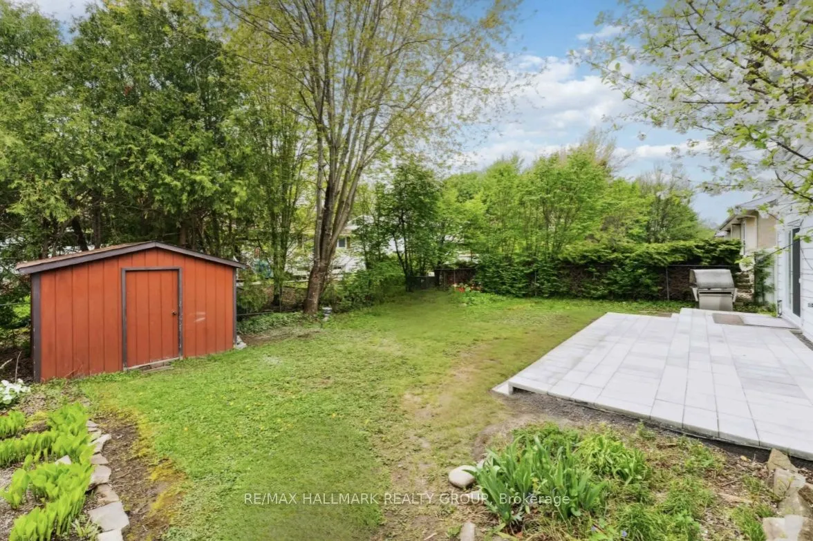 2425 Ogilvie Road
