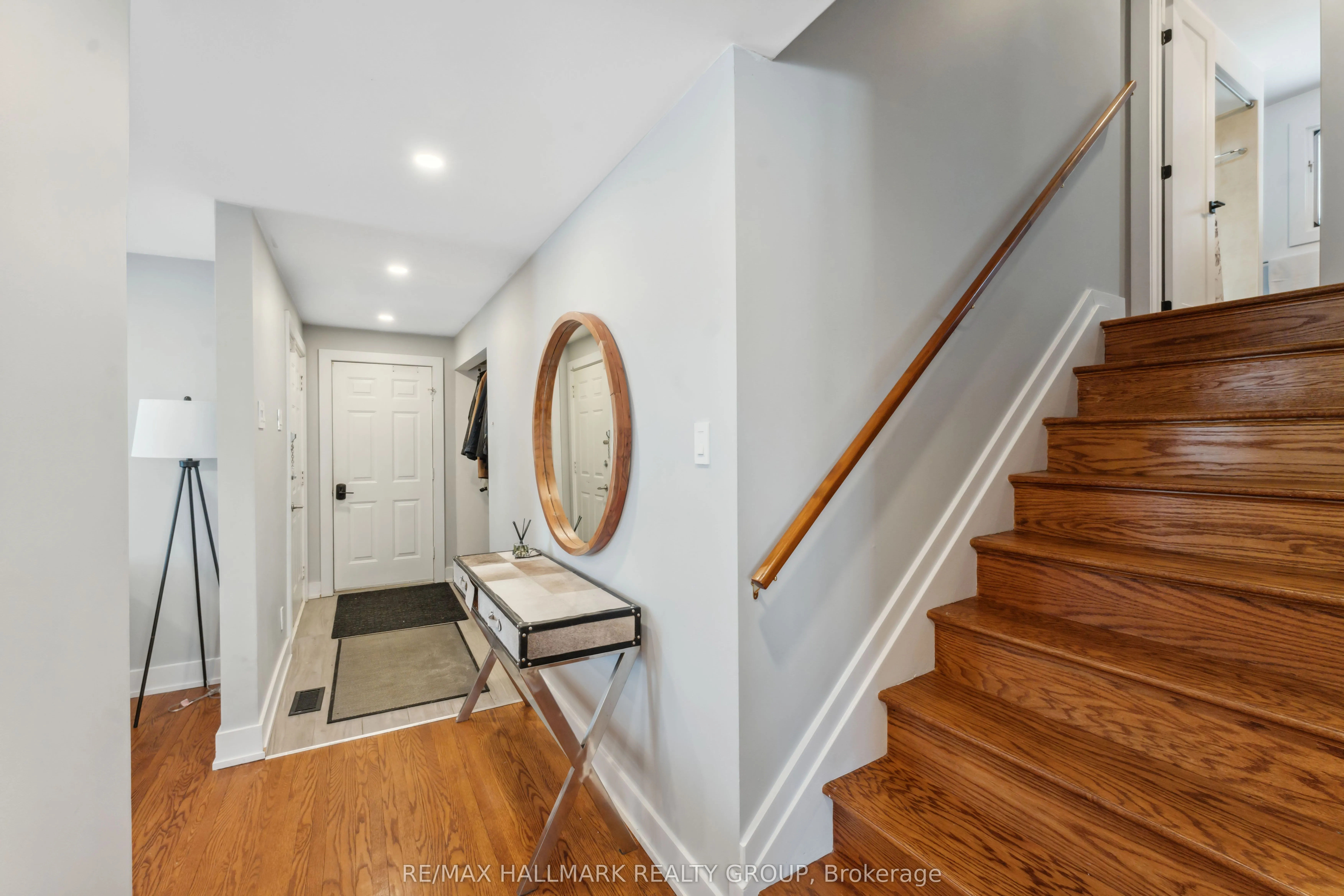2425 Ogilvie Road