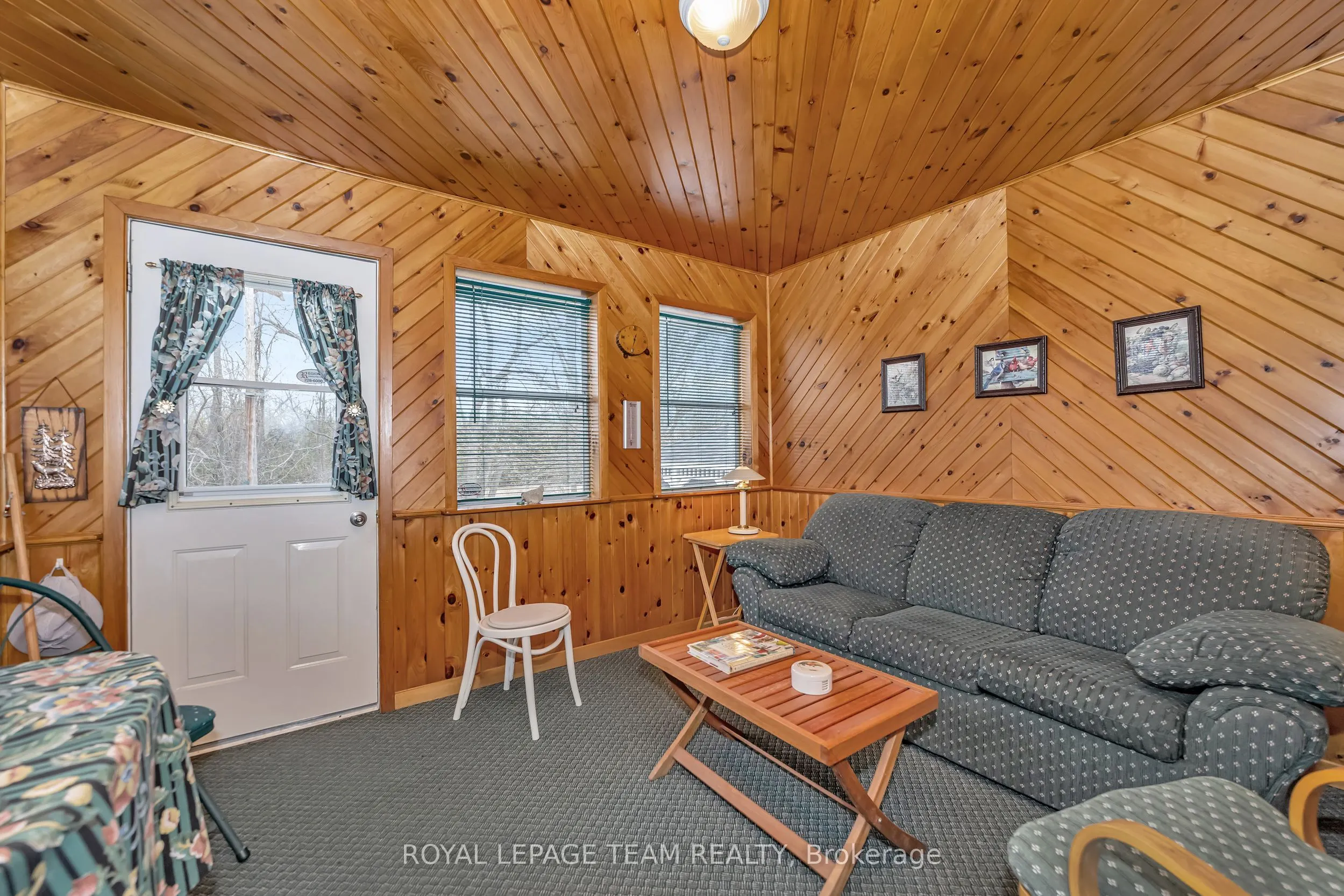 1961 Manotick Station Road