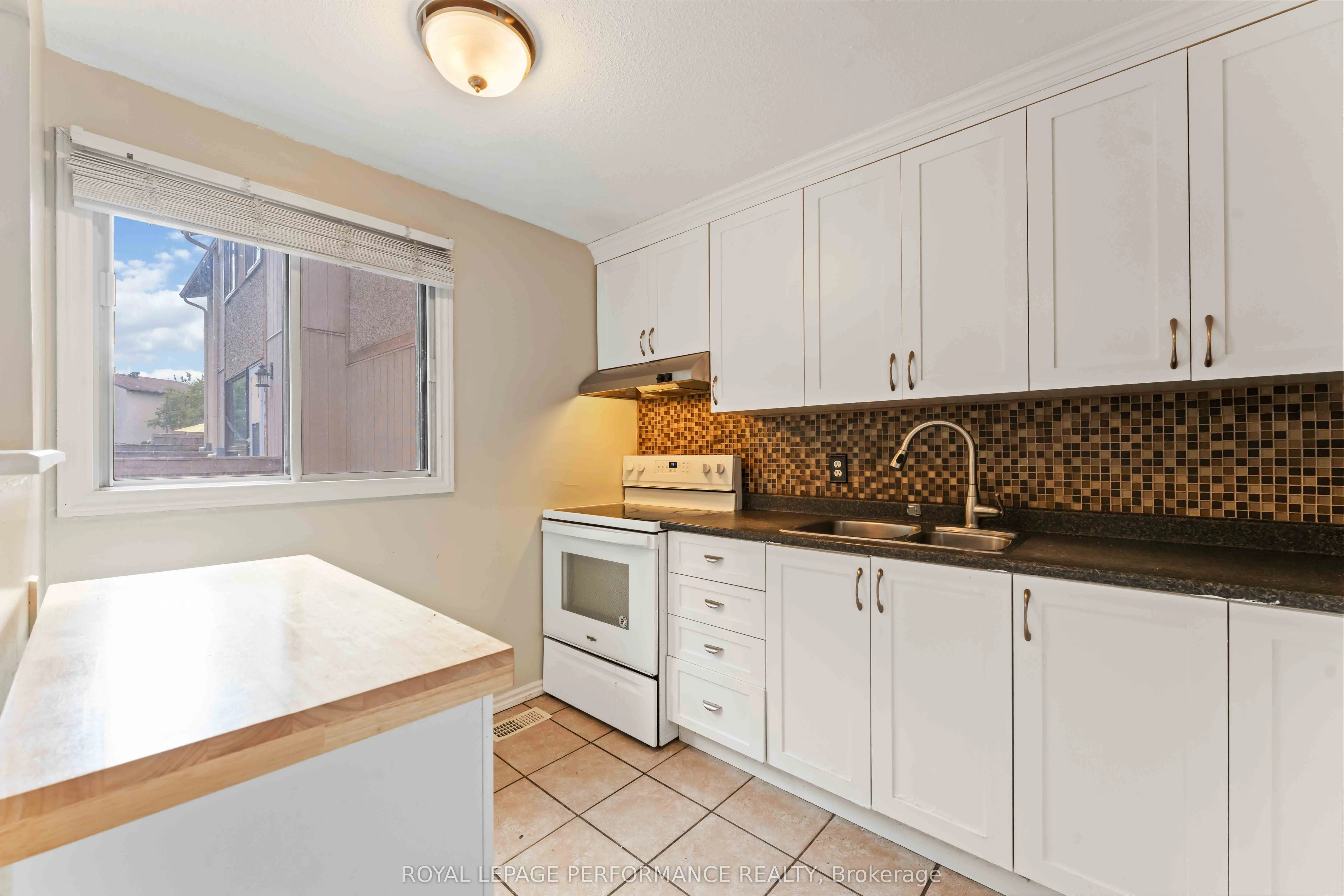 1439 Bethamy Lane, #28