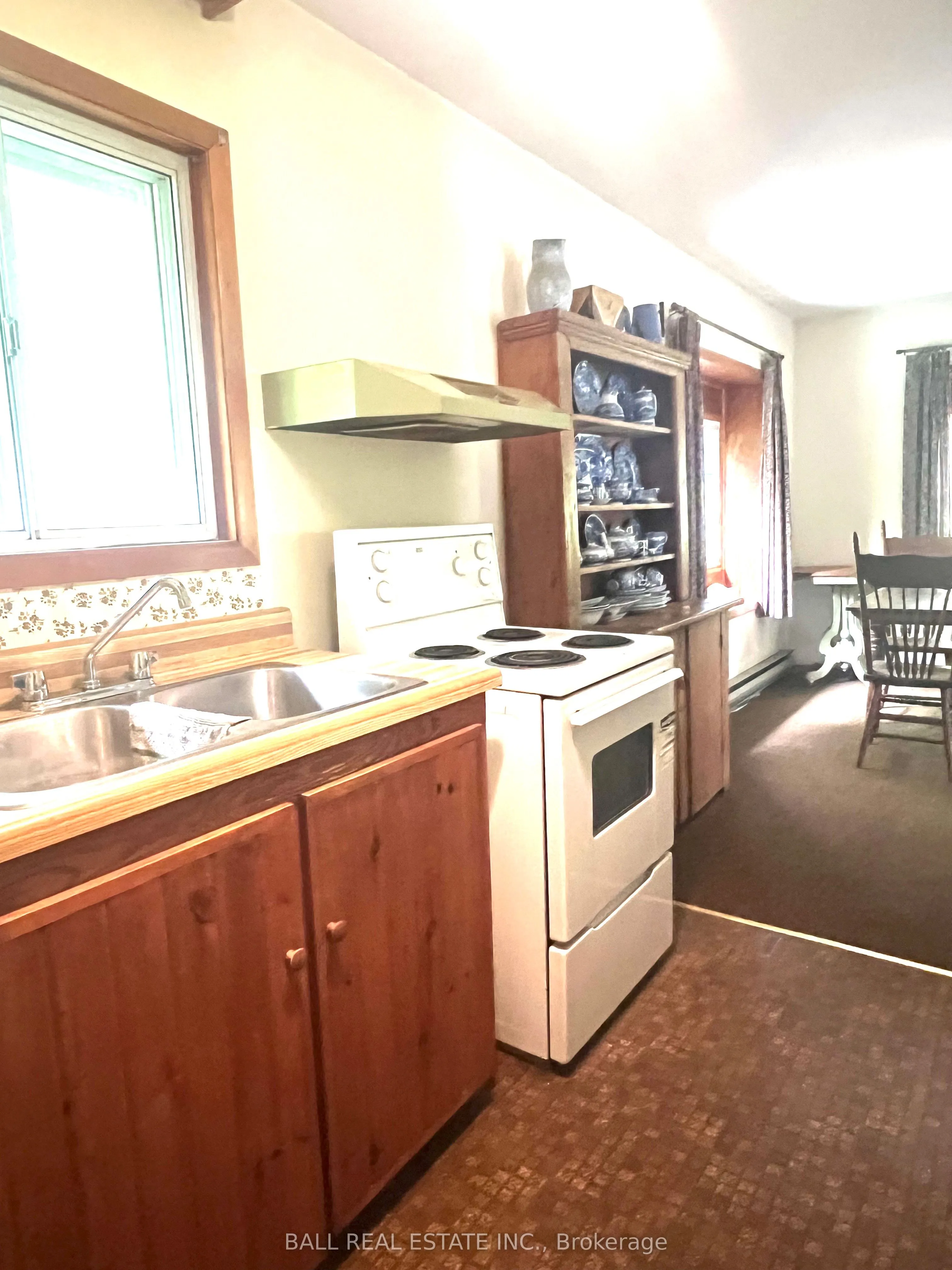 523 Concession 8w Road