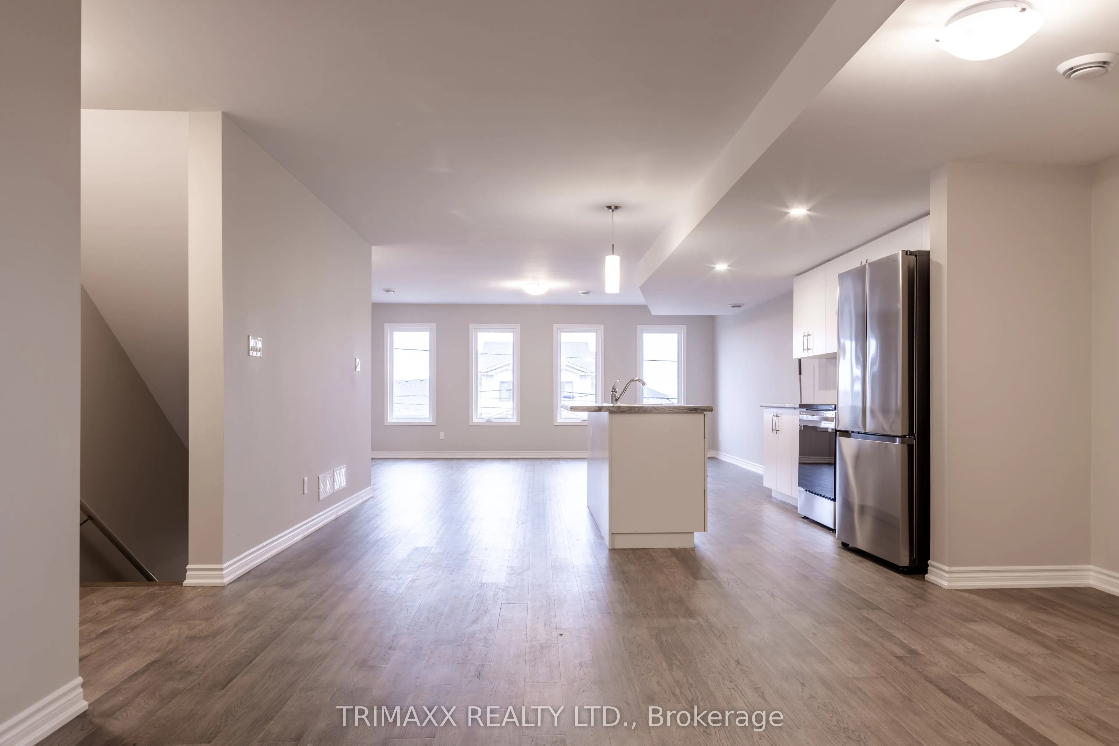 25B Oakdale Avenue