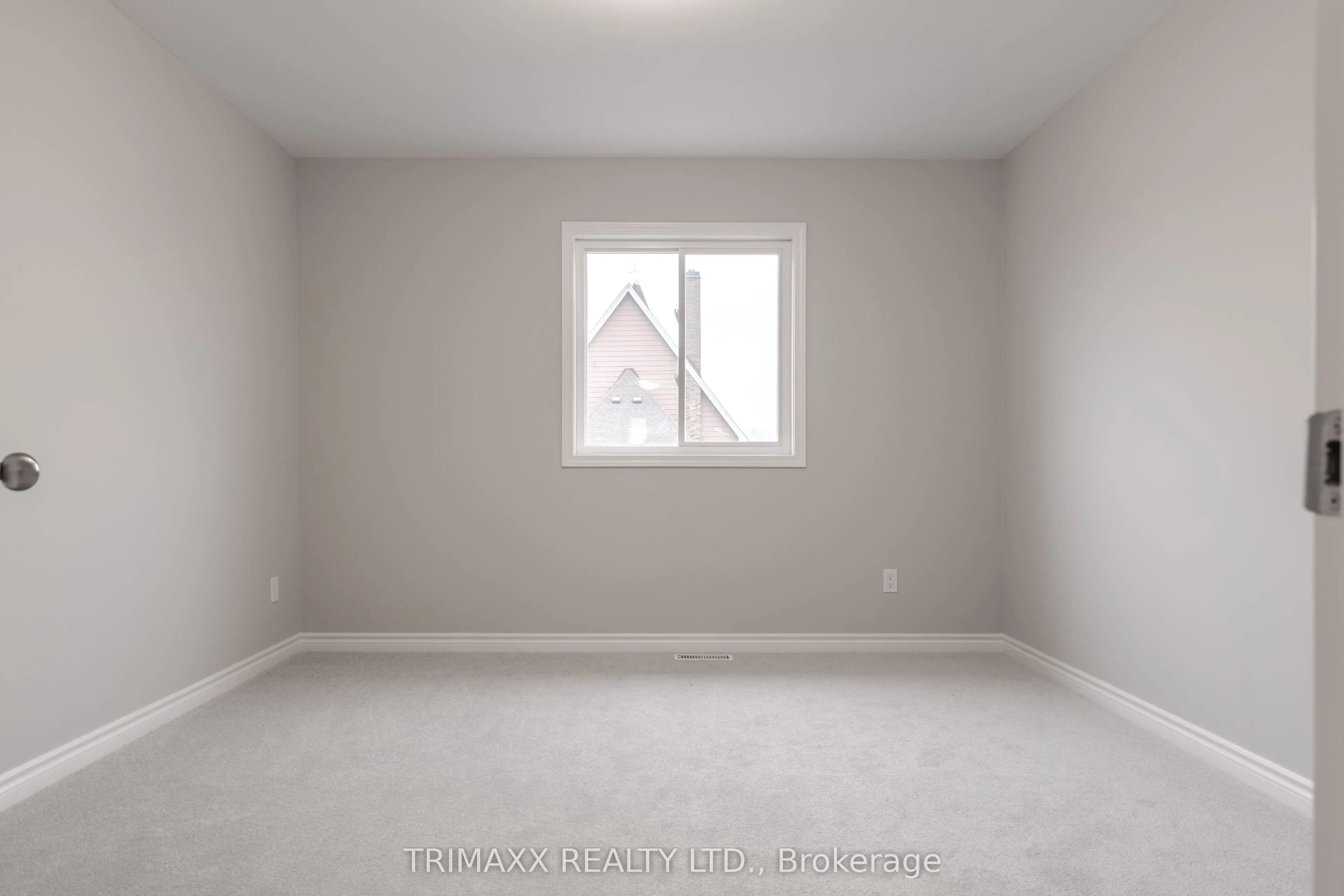 25B Oakdale Avenue