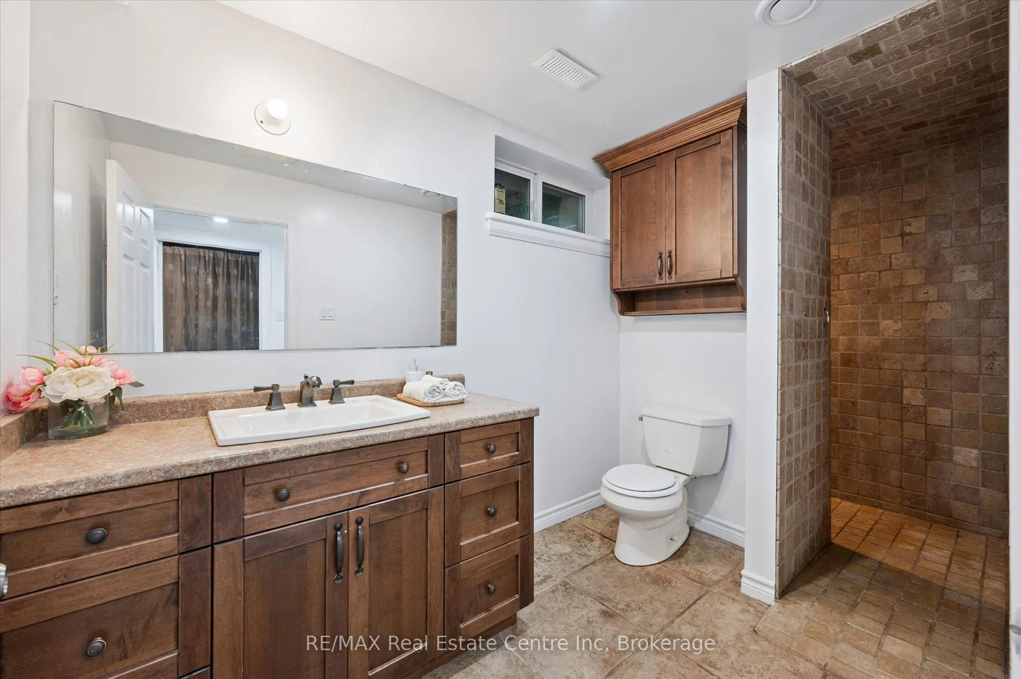 7648 Wellington Rd 34 Road