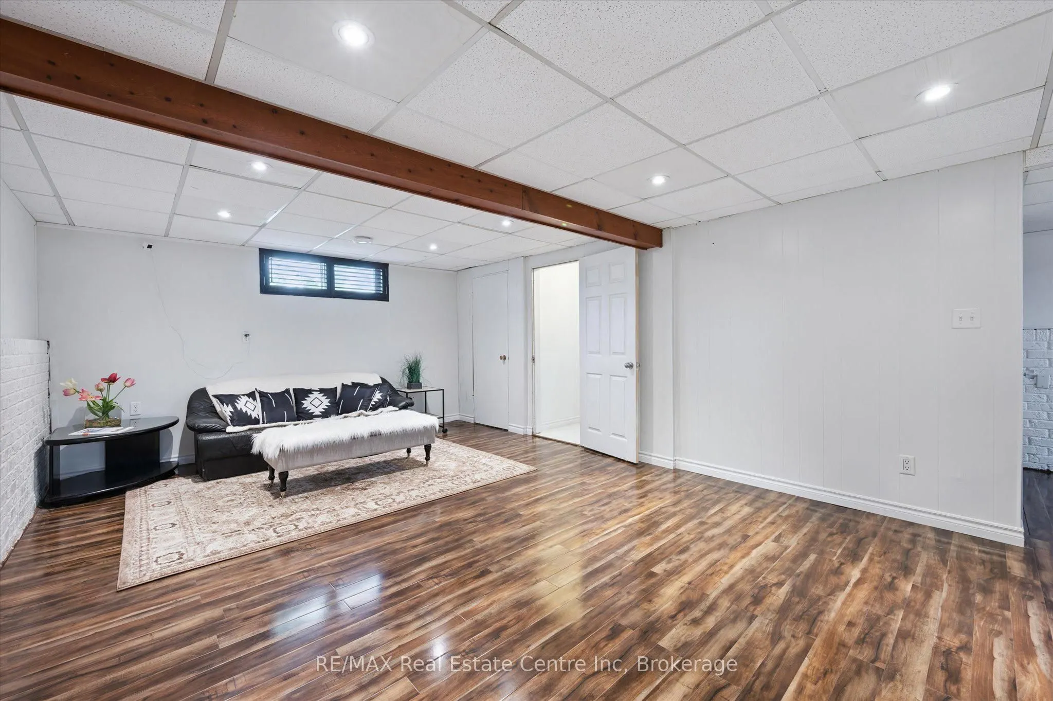 7648 Wellington Rd 34 Road