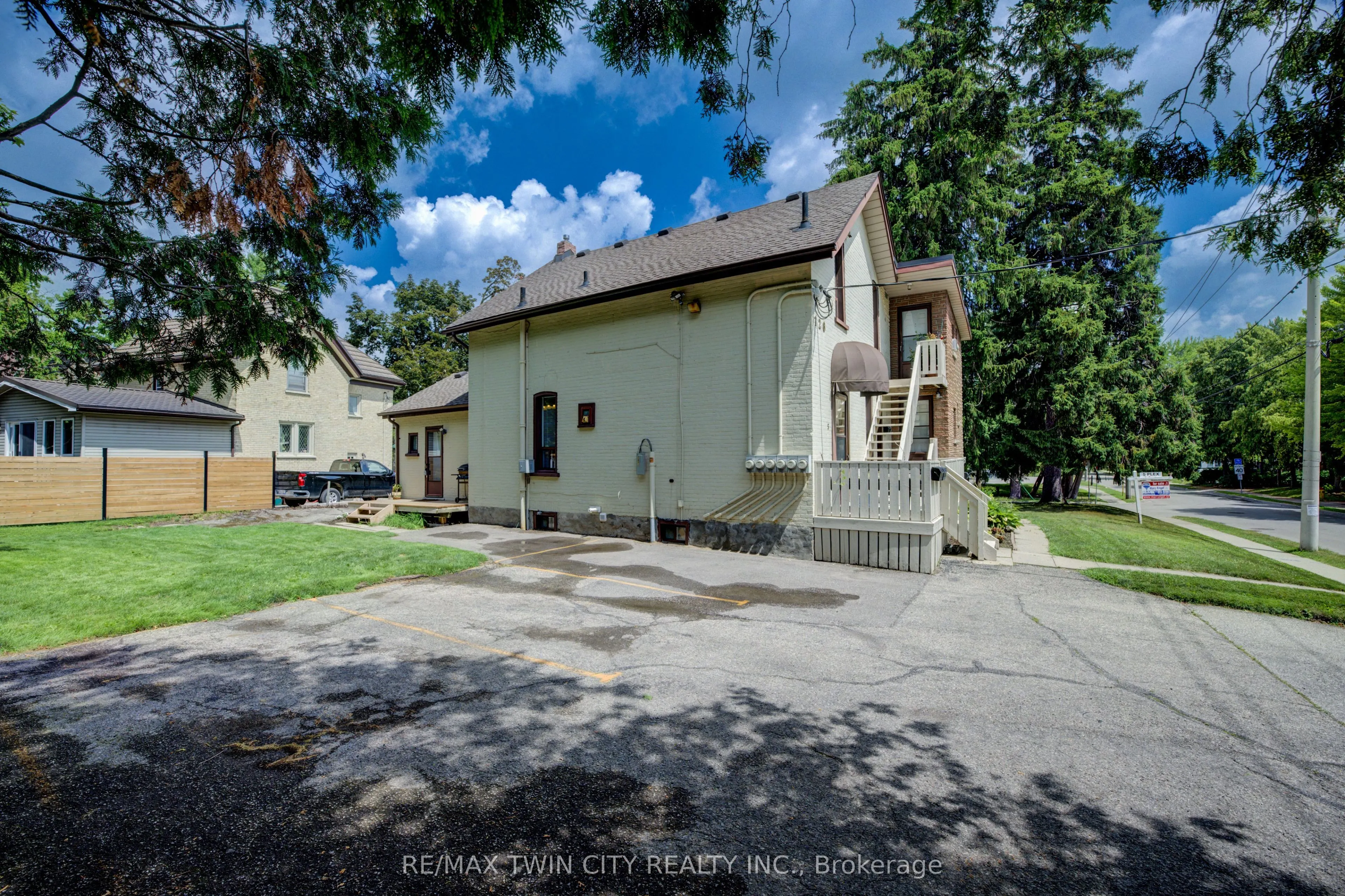 126 David Street