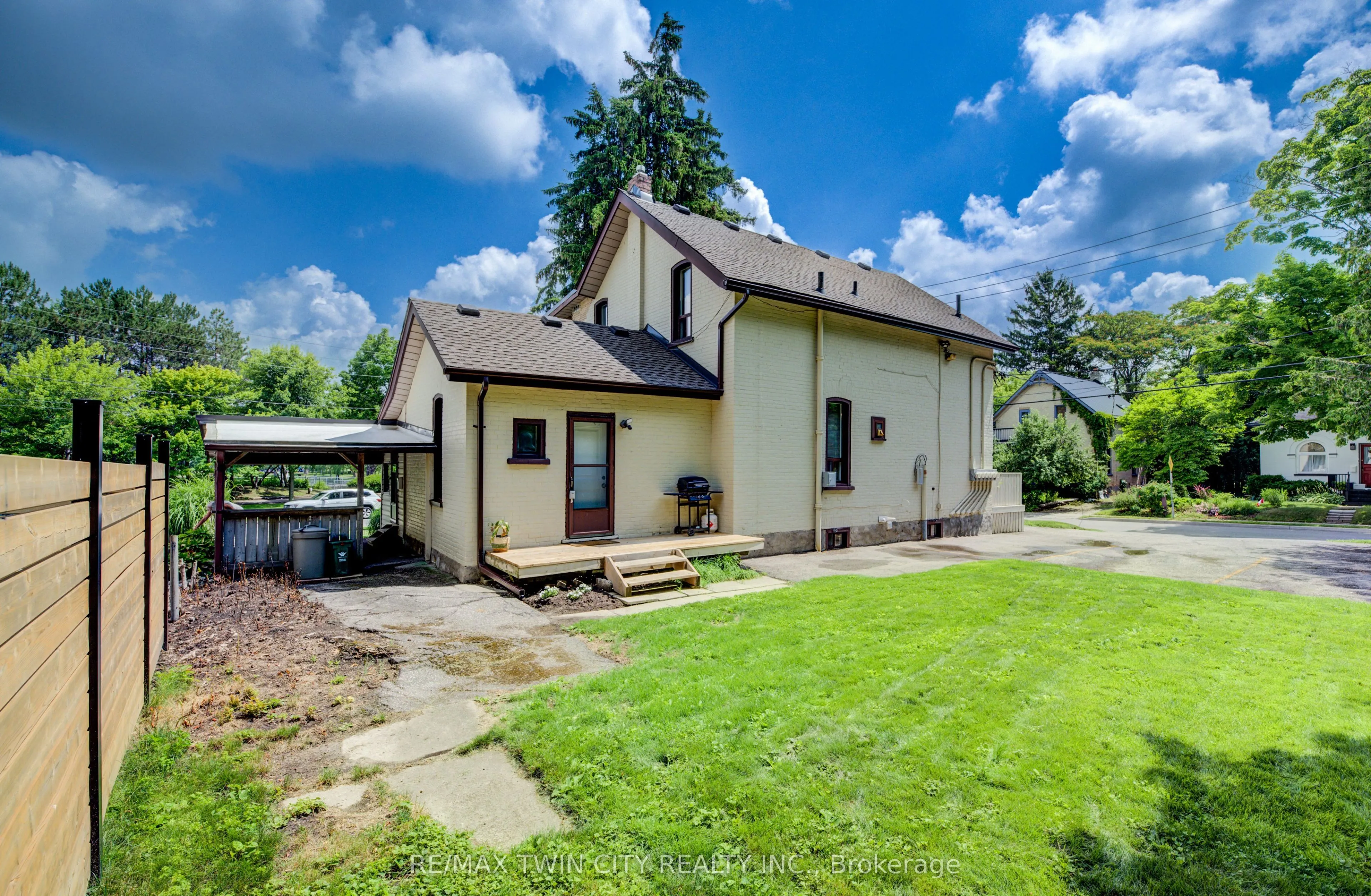 126 David Street
