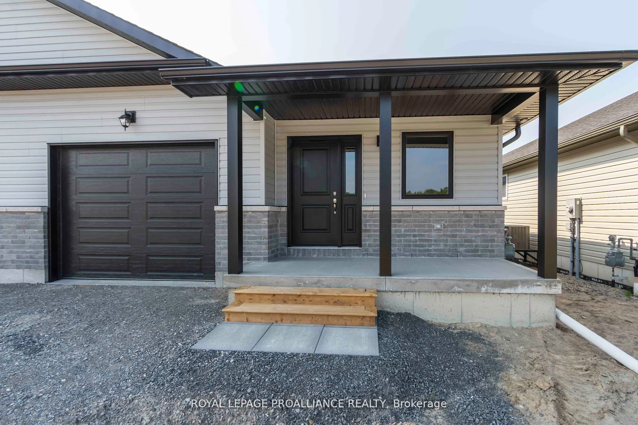 45 Mackenzie John Crescent
