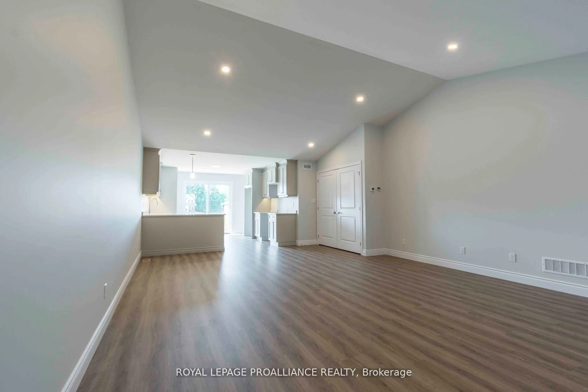 45 Mackenzie John Crescent