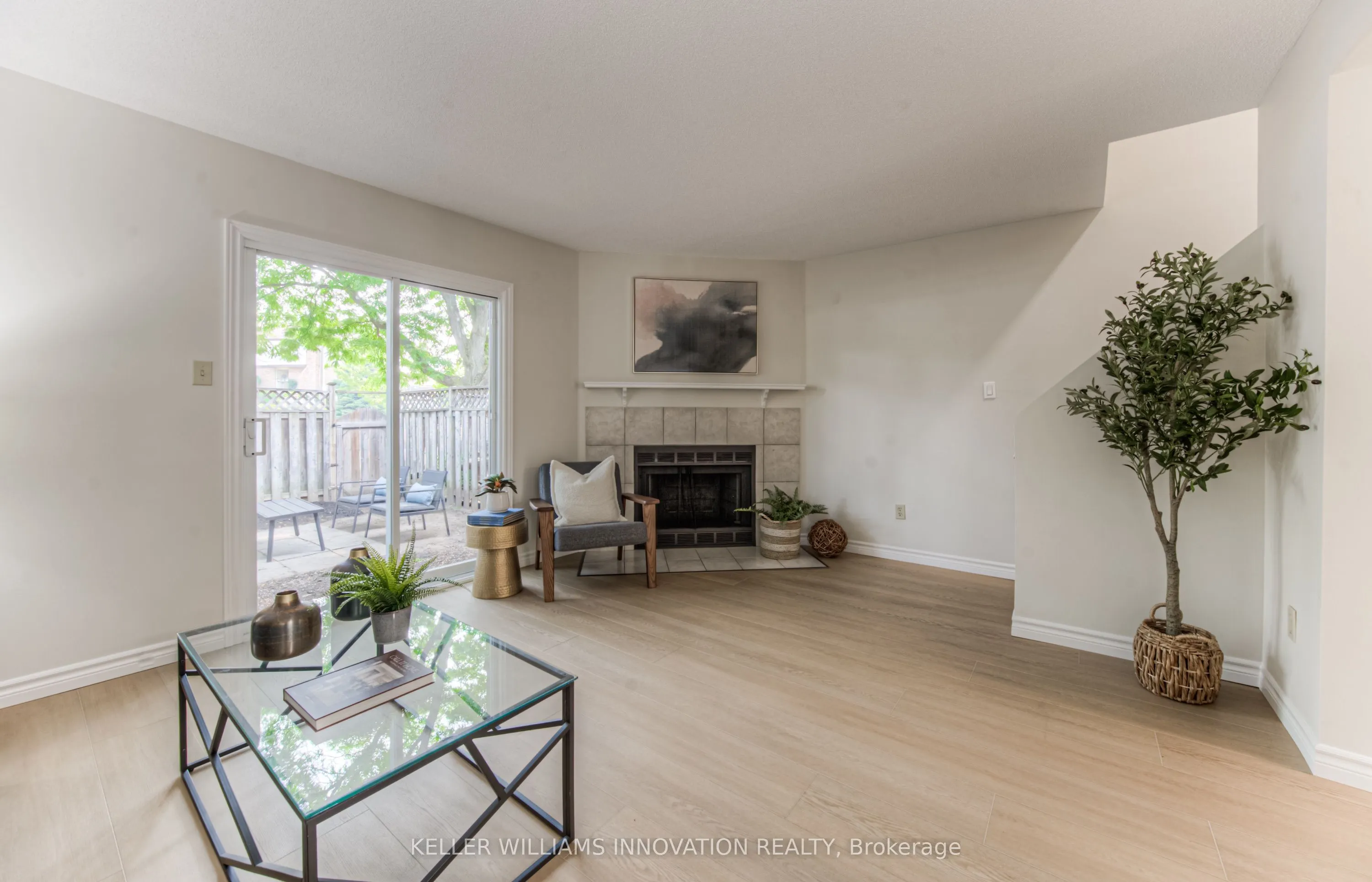 219 Kingswood Drive, #5