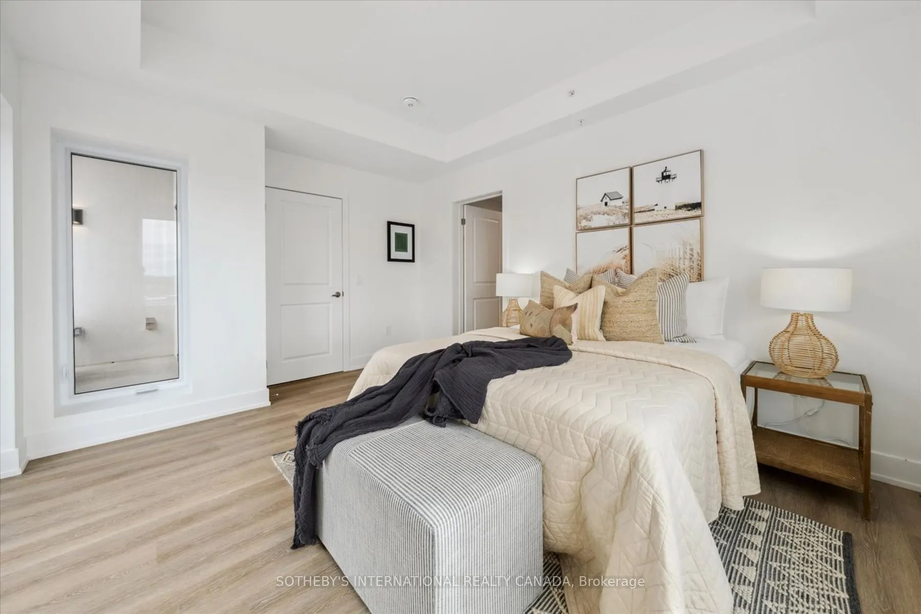 19B West Street N, #201