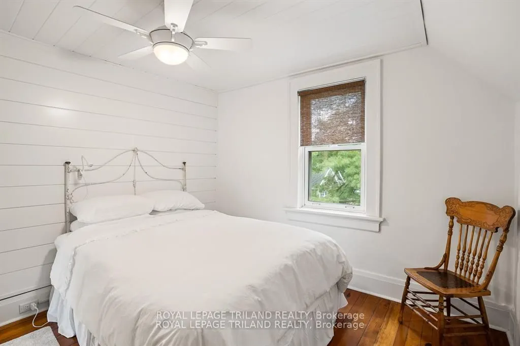 303022 GREY ROAD 15