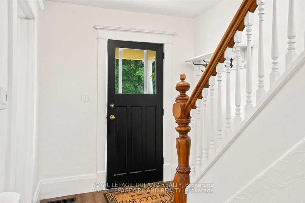 303022 GREY ROAD 15