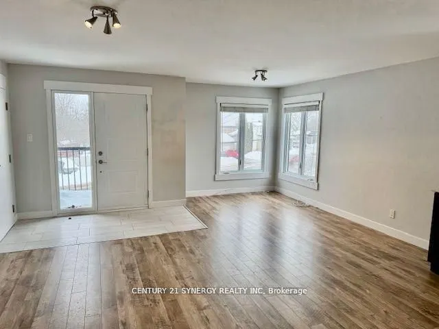 100 Laurier Street