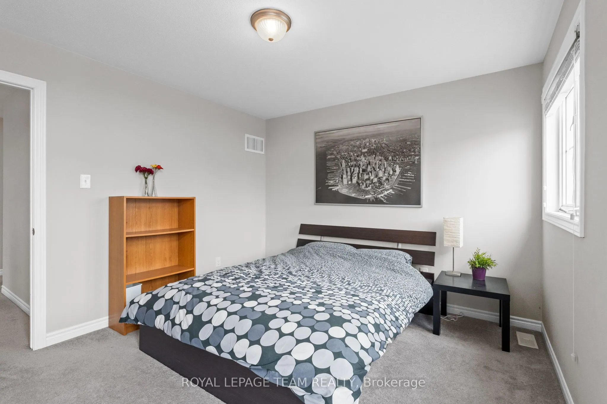 2211 Watercolours Way