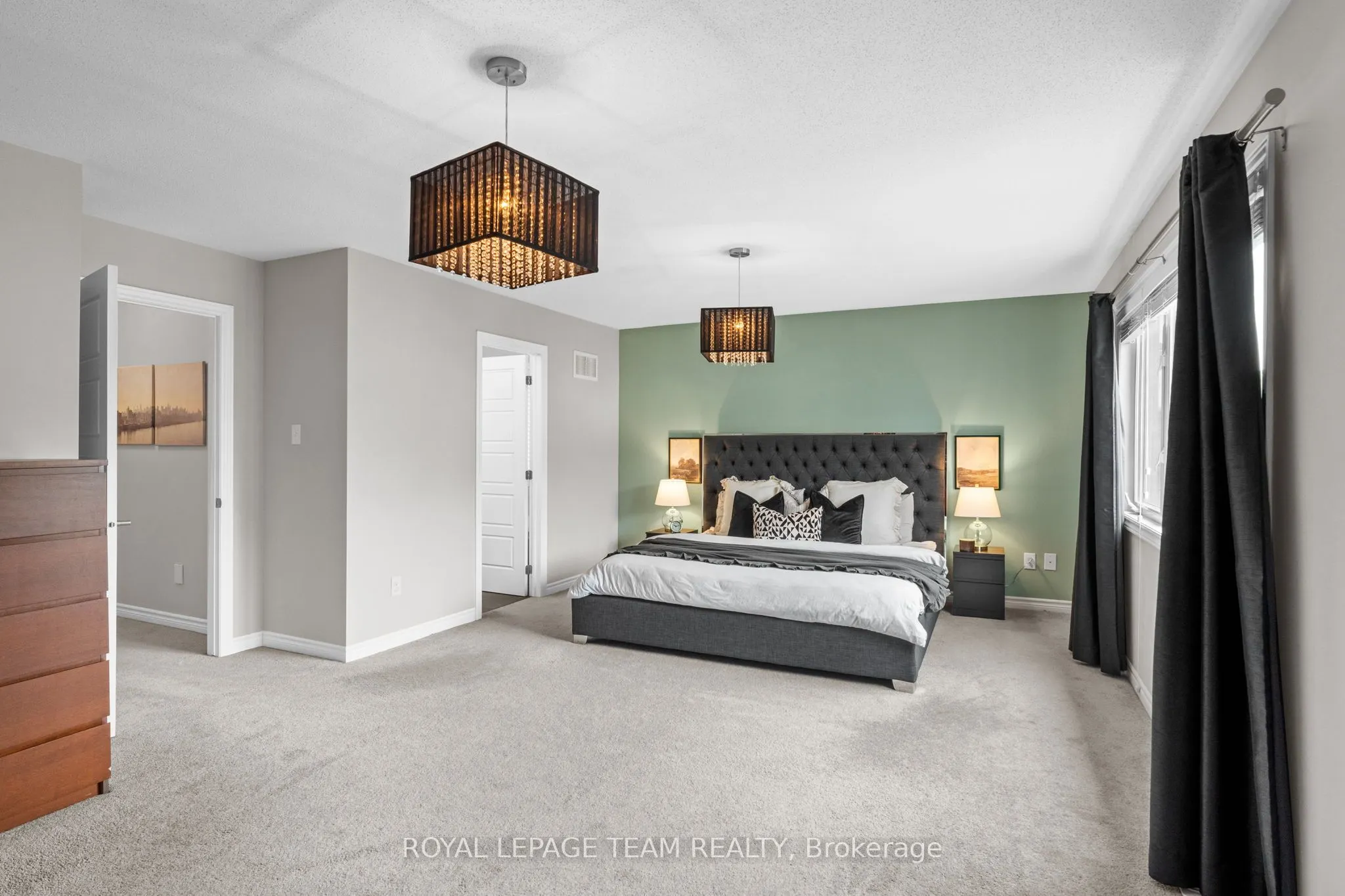 2211 Watercolours Way