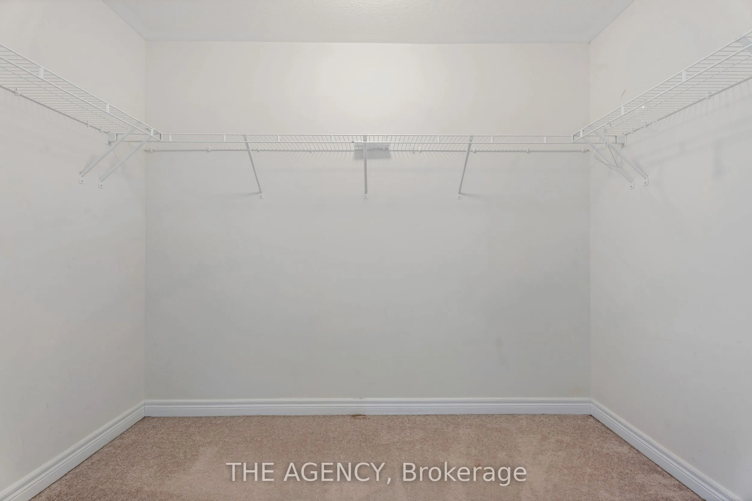 570 LINDEN Drive, #42