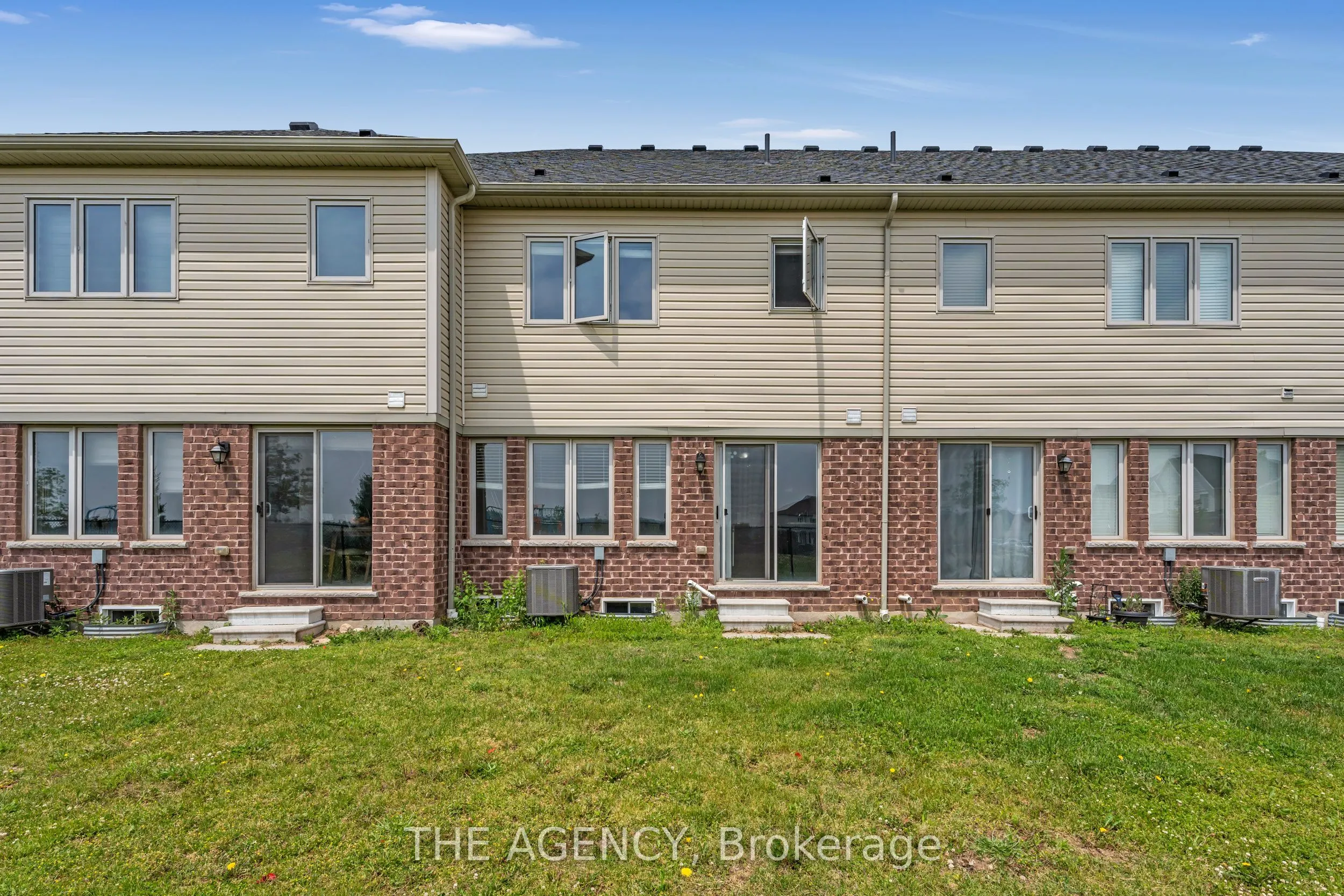 570 LINDEN Drive, #42