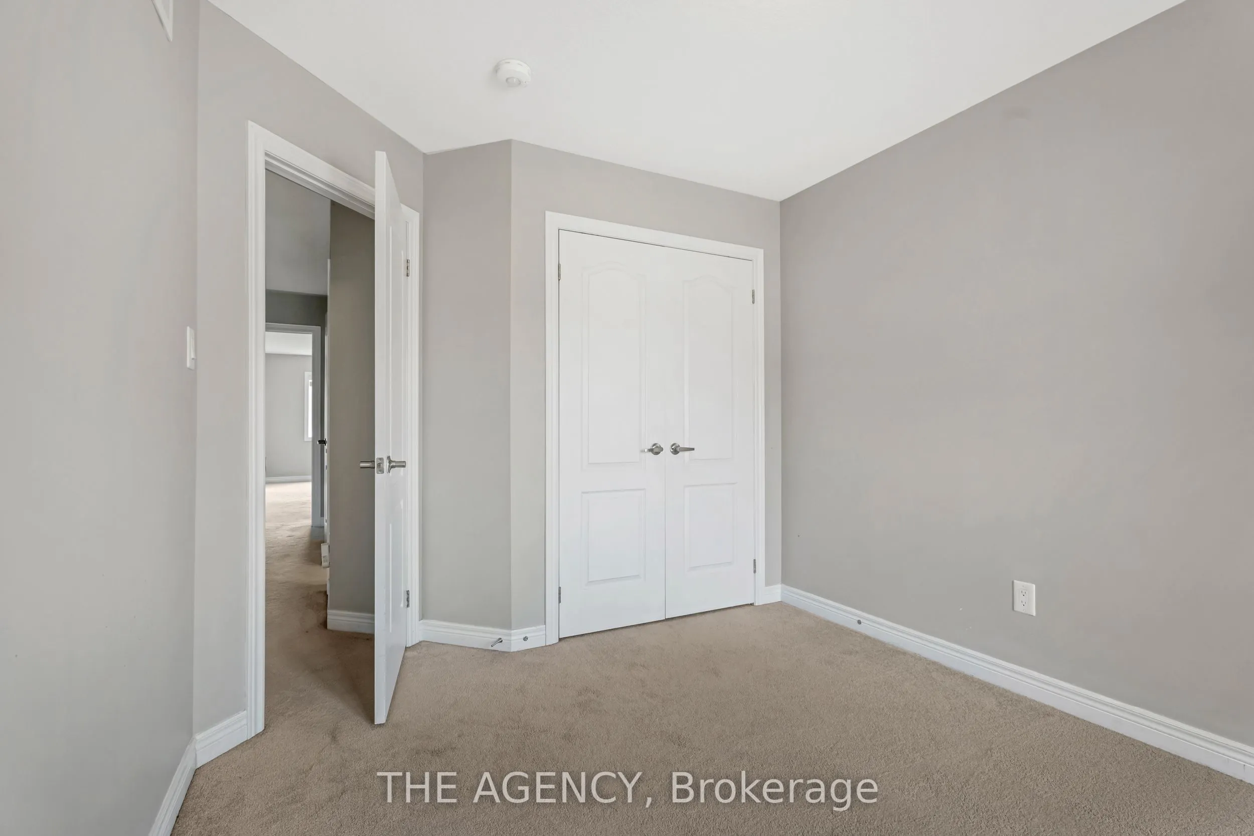 570 LINDEN Drive, #42