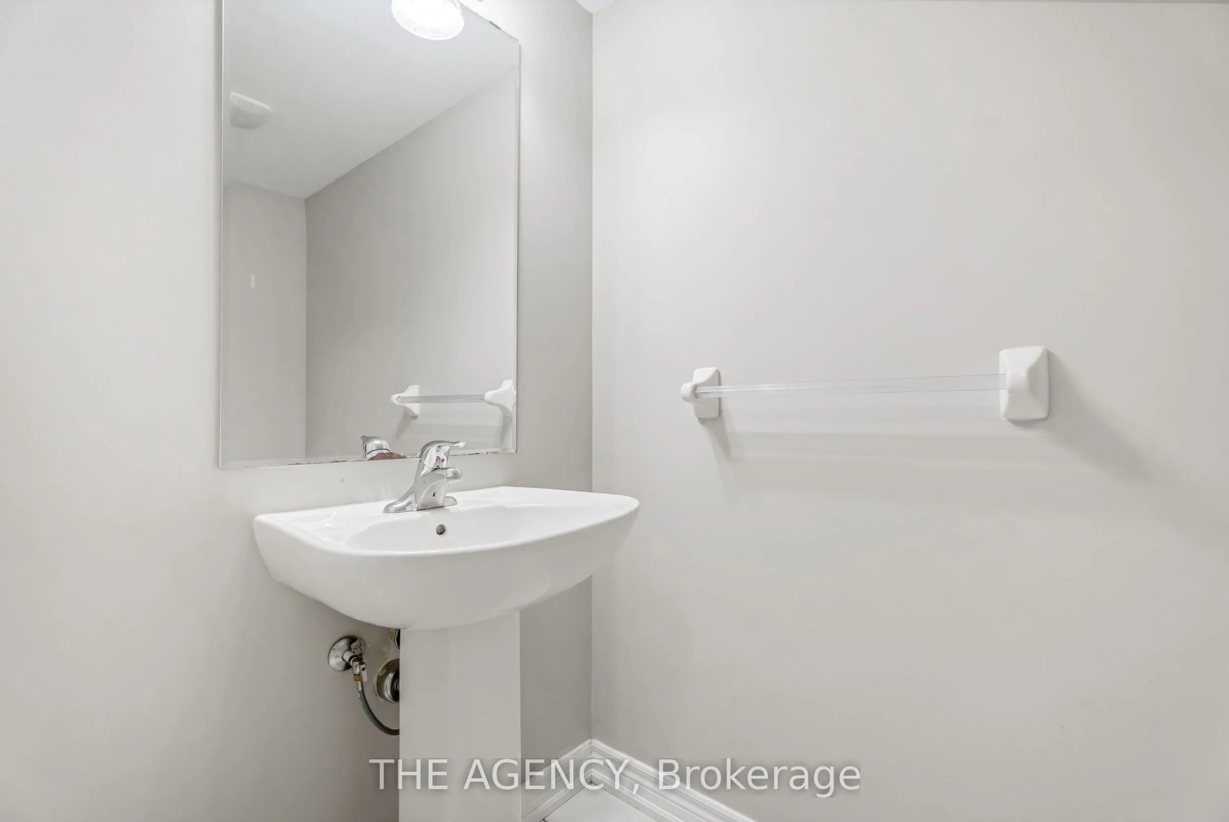 570 LINDEN Drive, #42