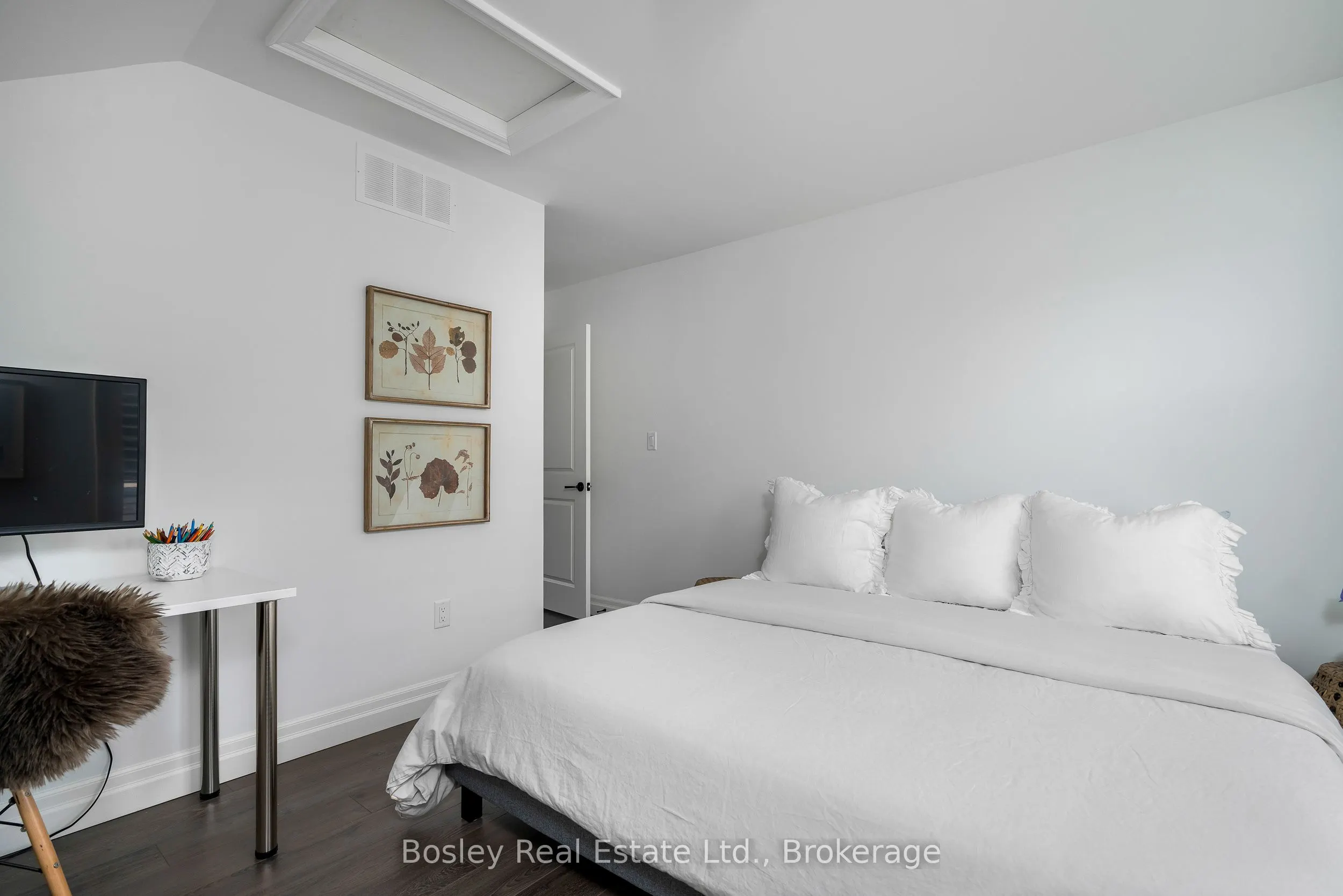 146 Snow Apple Crescent