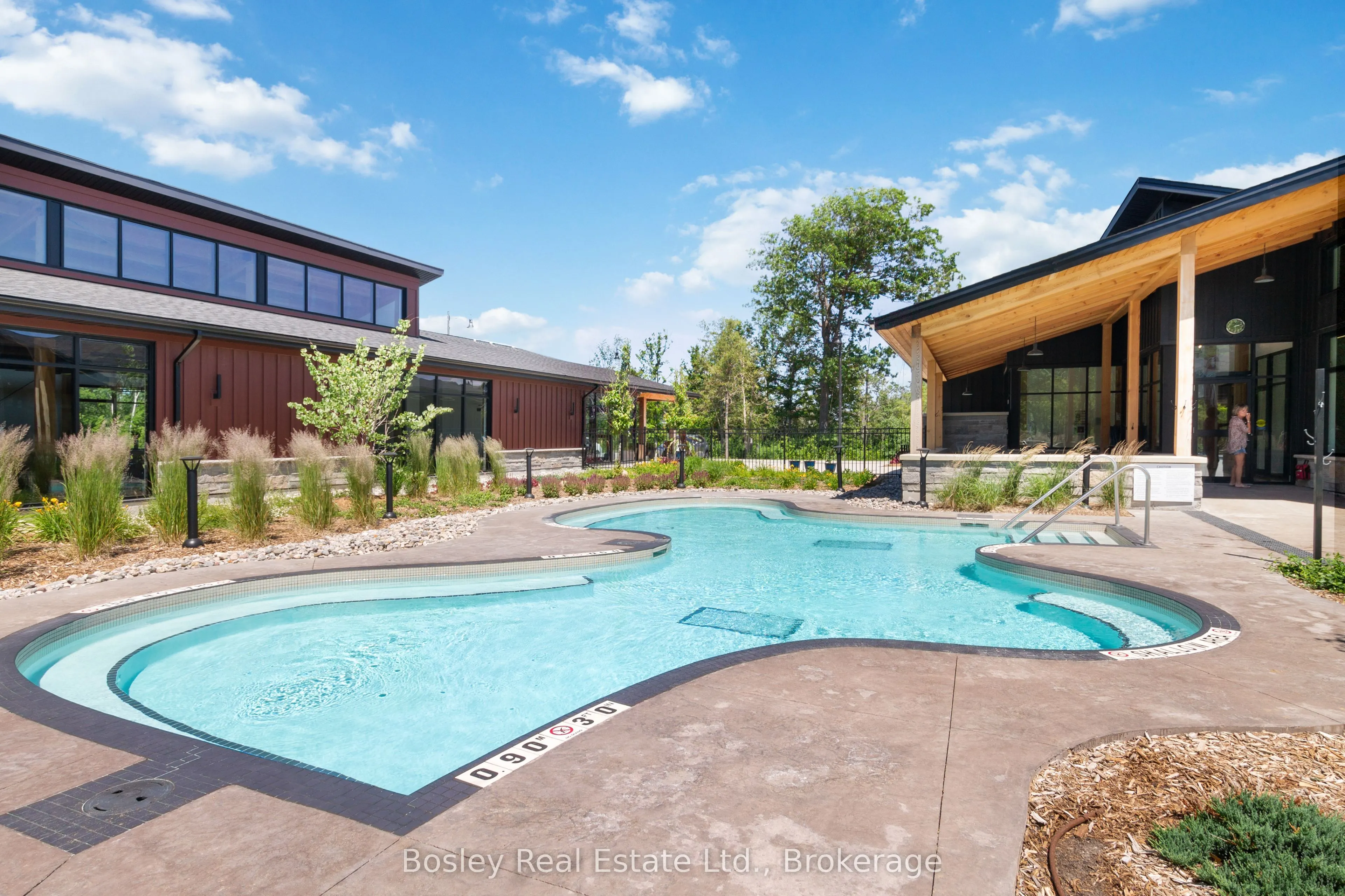 146 Snow Apple Crescent
