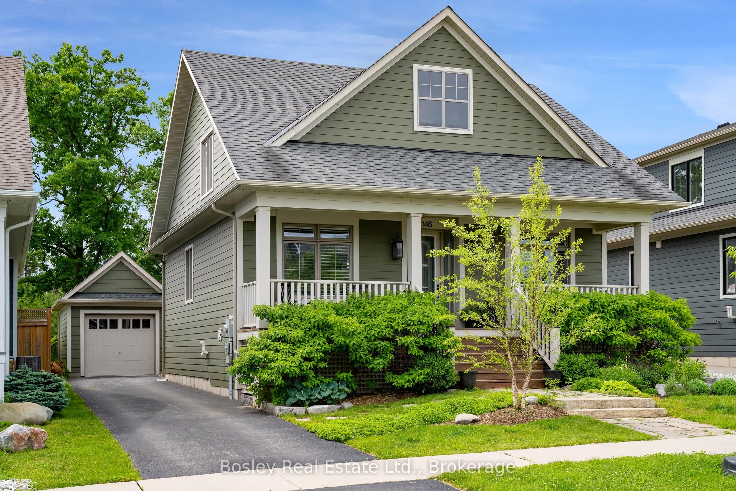 146 Snow Apple Crescent