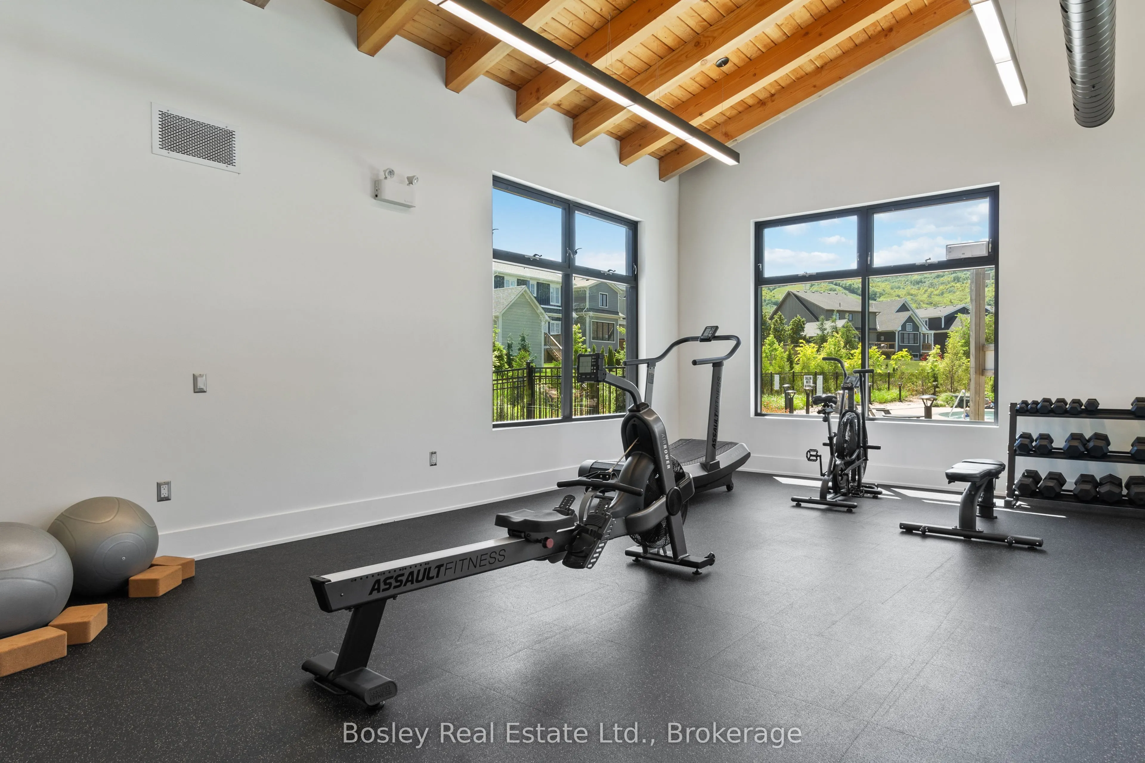 146 Snow Apple Crescent
