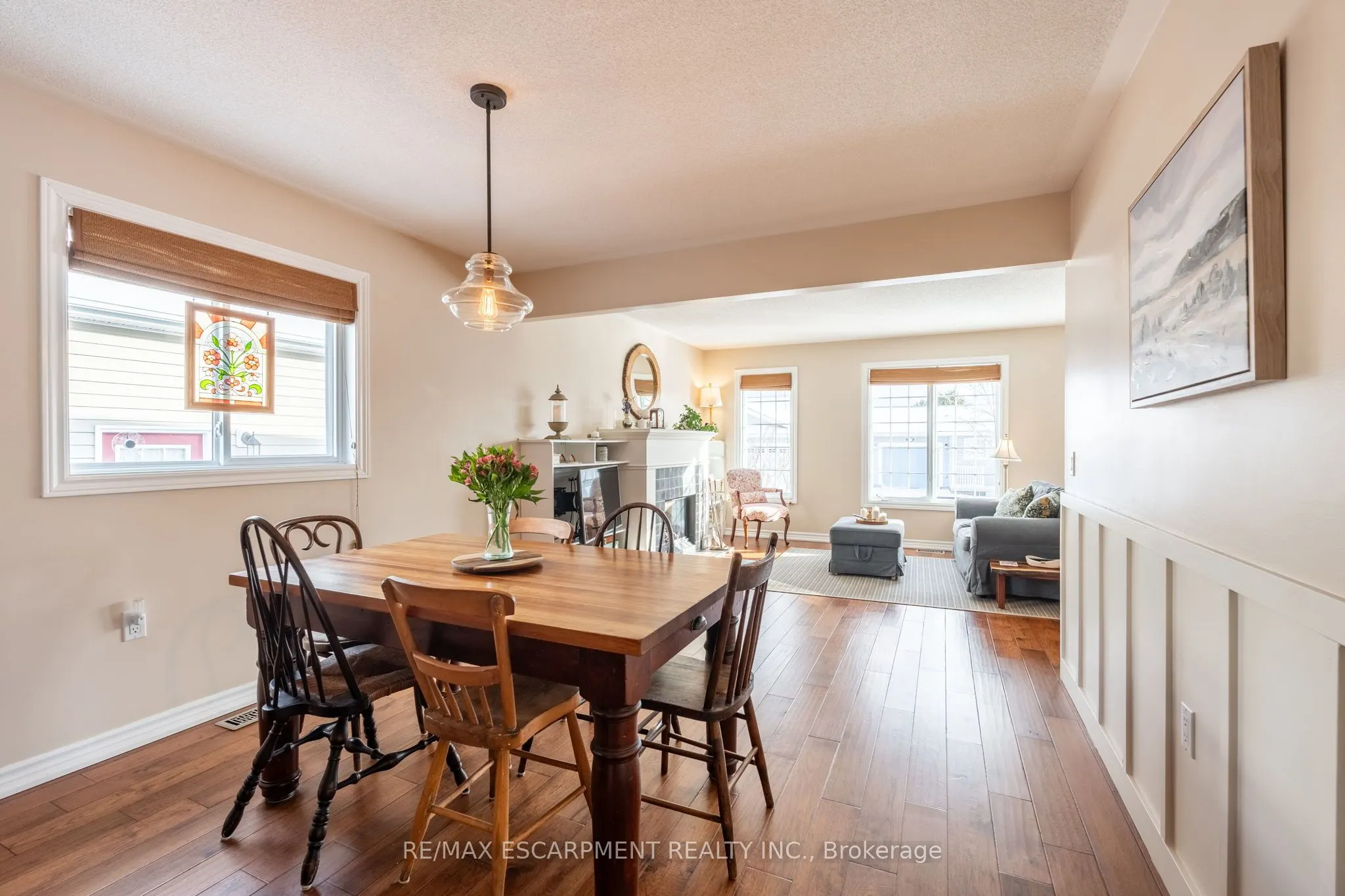 136 GLENARIFF Drive