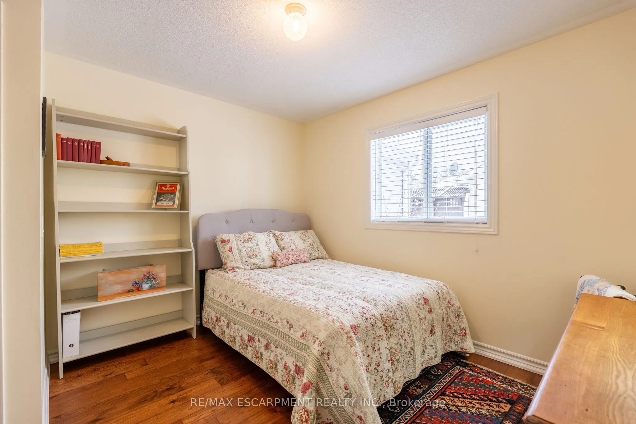 136 GLENARIFF Drive