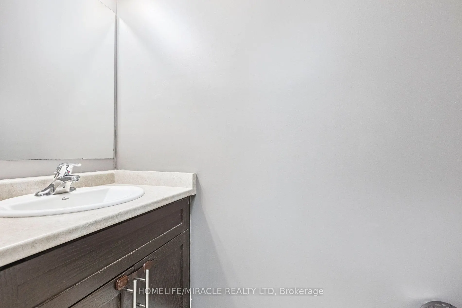 39 Kay Crescent, #15