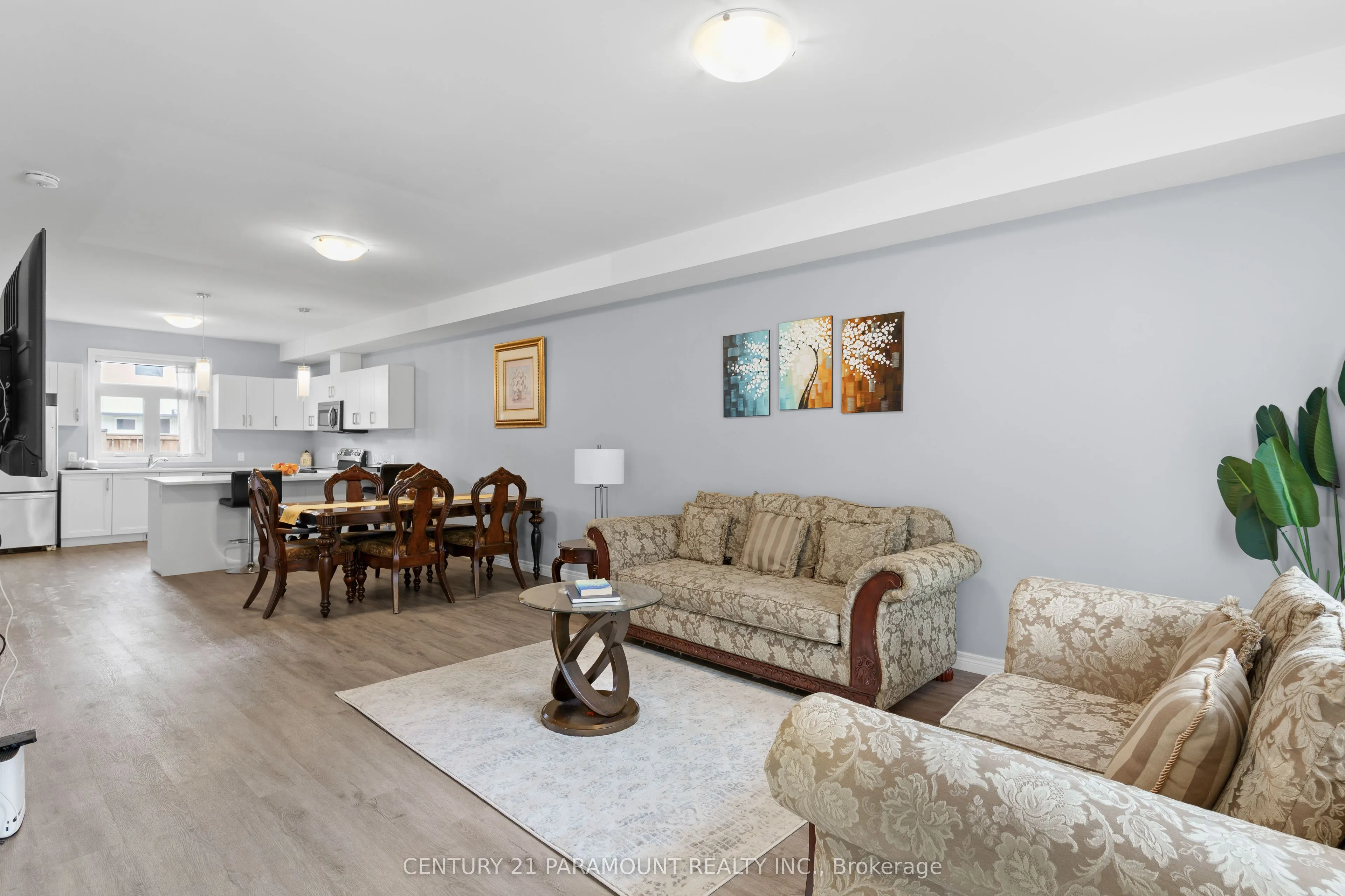 153 Summersides Boulevard