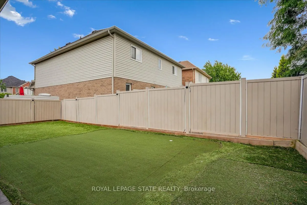 54 Ivybridge Drive