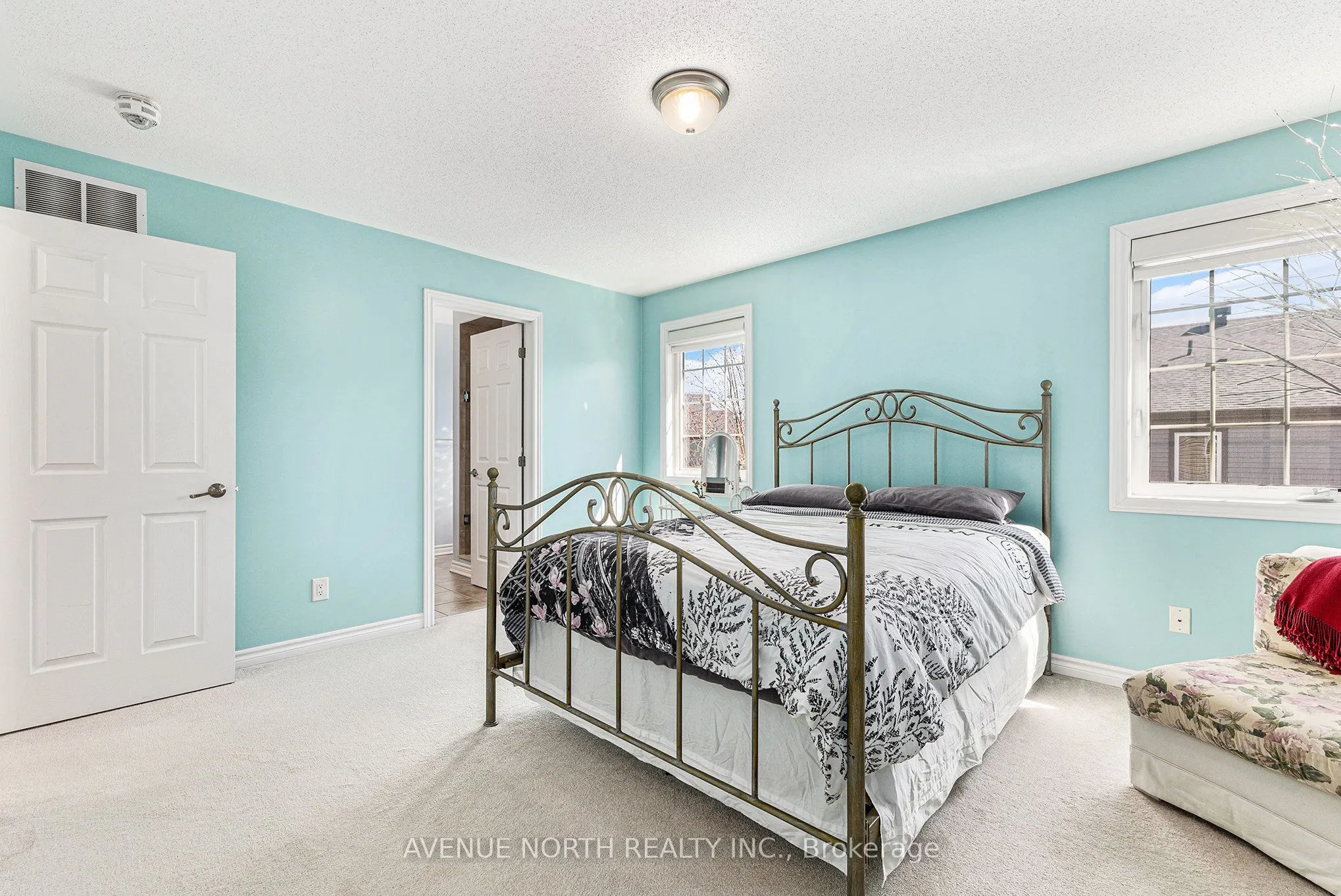 30 Solaris Drive