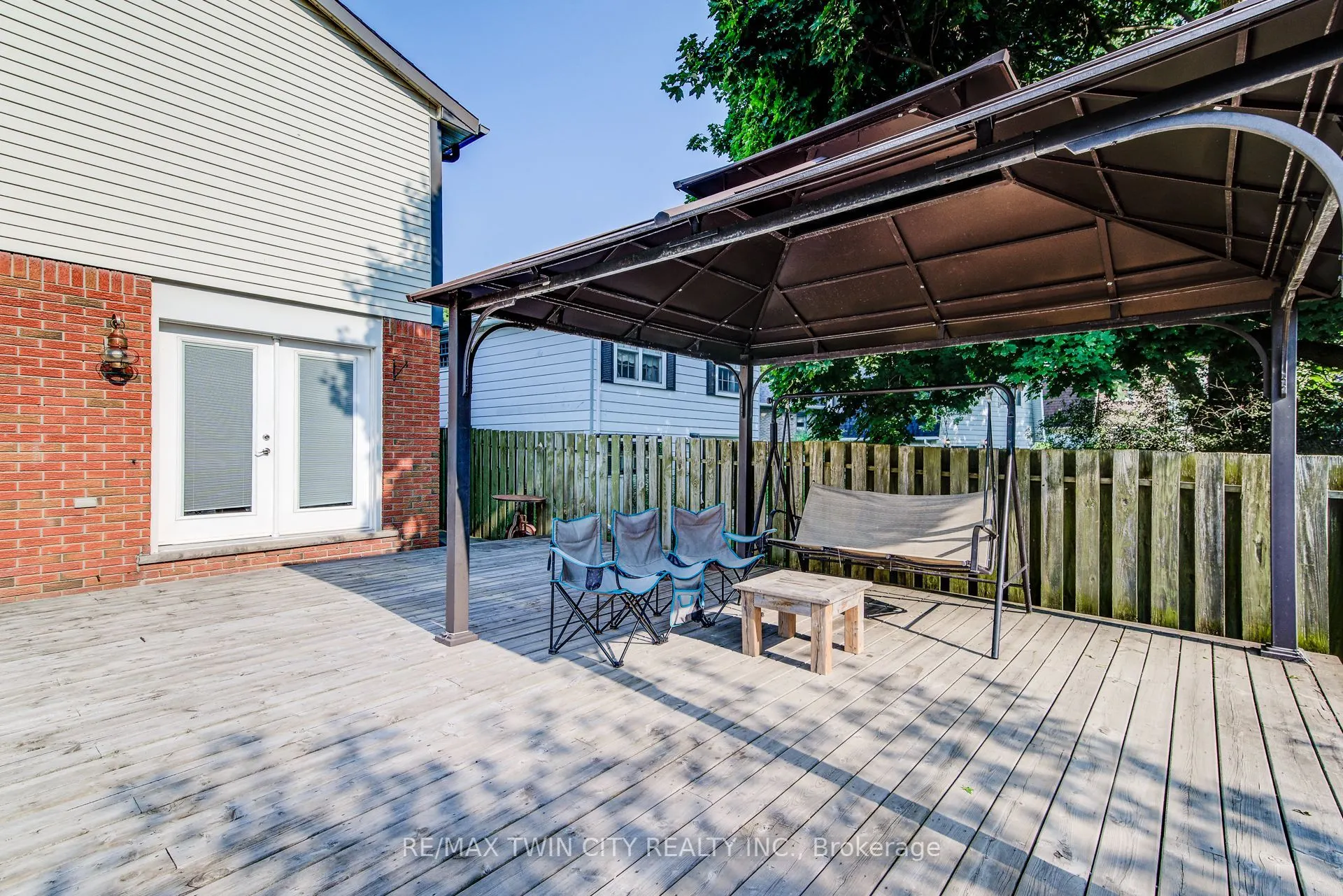 204 Country Hill Drive