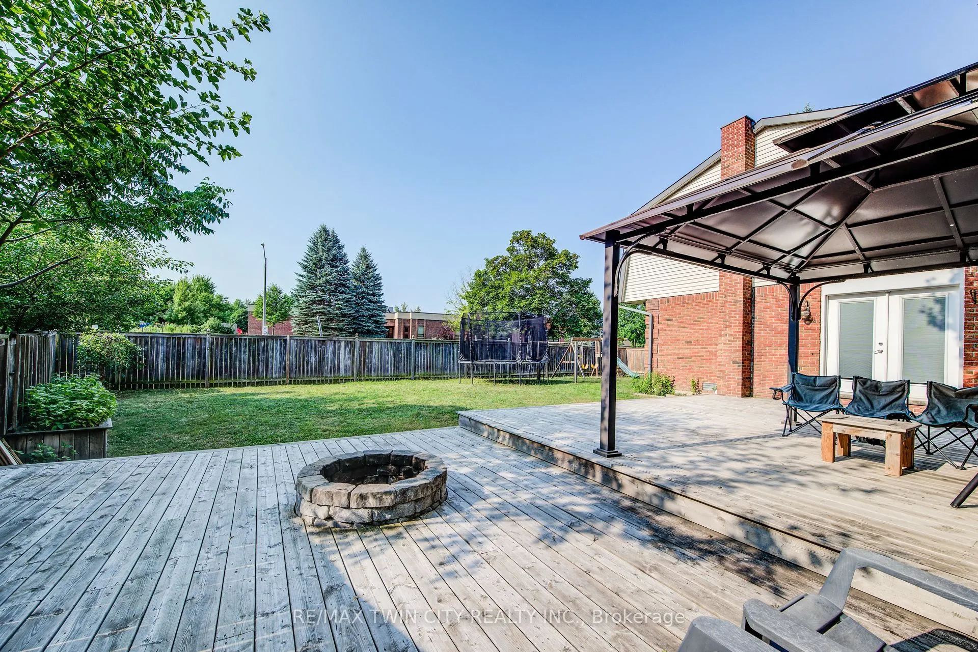 204 Country Hill Drive