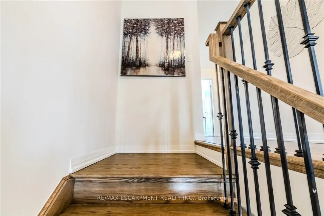 21 BOWERY Road