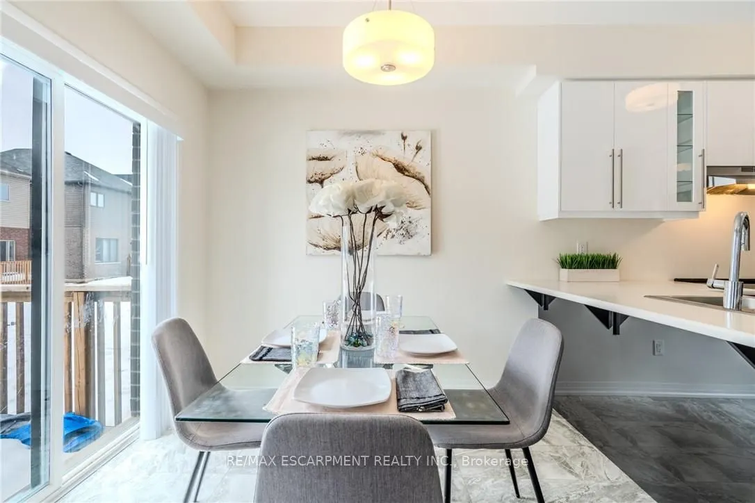 21 BOWERY Road