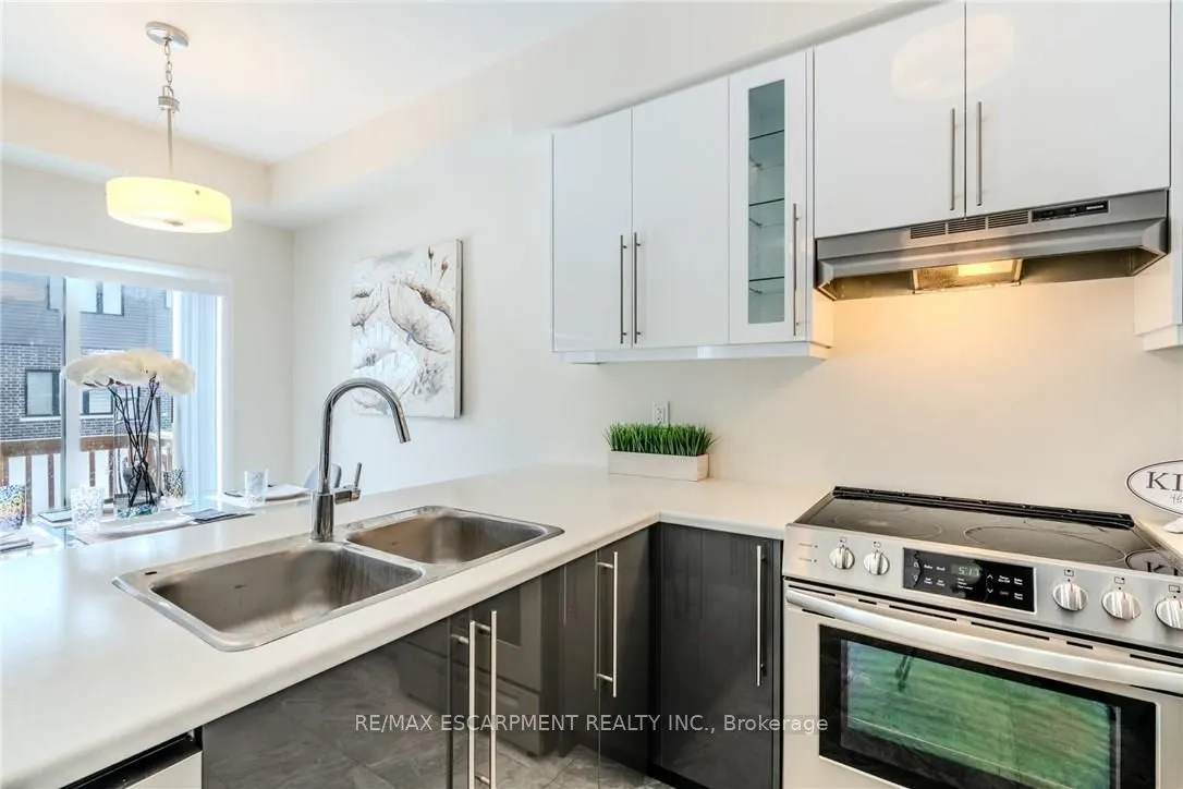 21 BOWERY Road