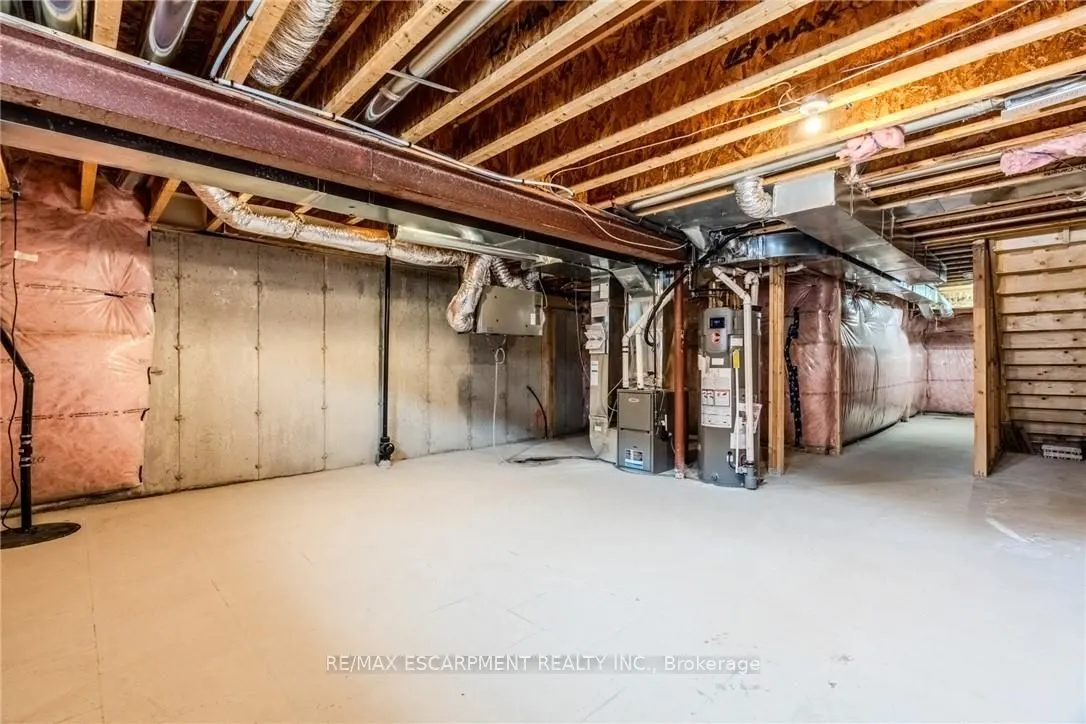 21 BOWERY Road