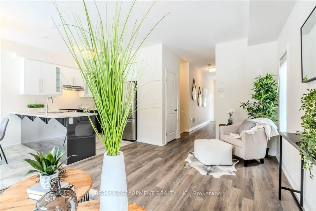 21 BOWERY Road