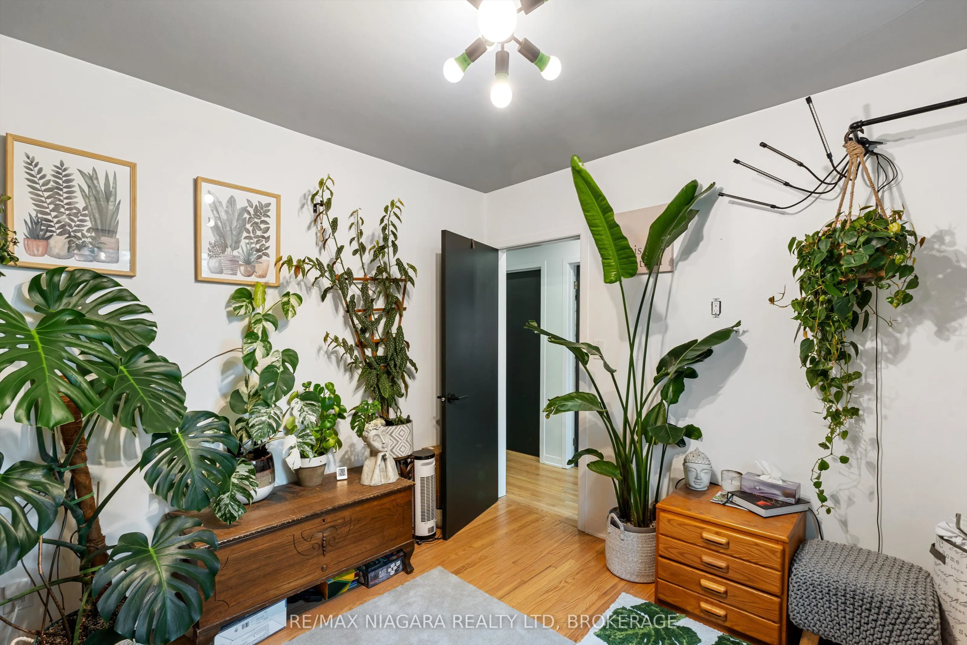 65 Parkview Road