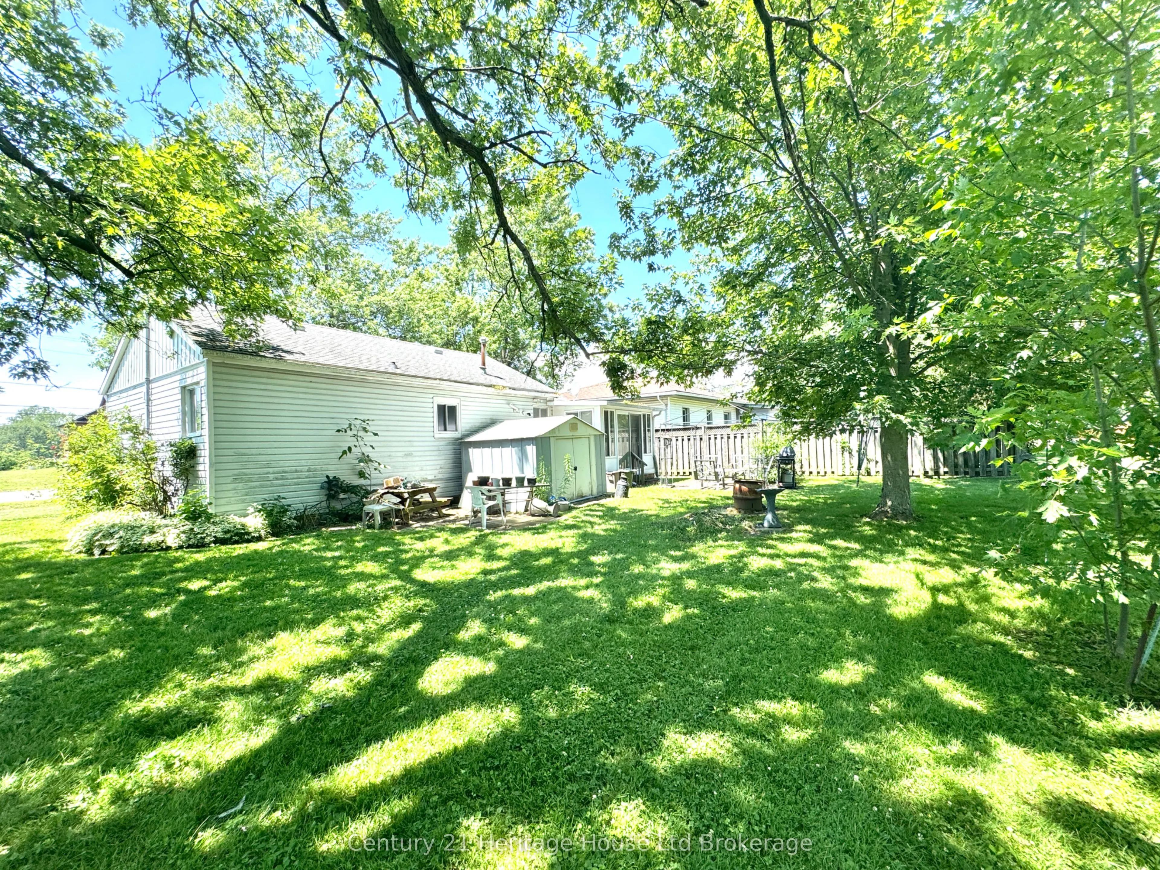 369 Riverside Drive