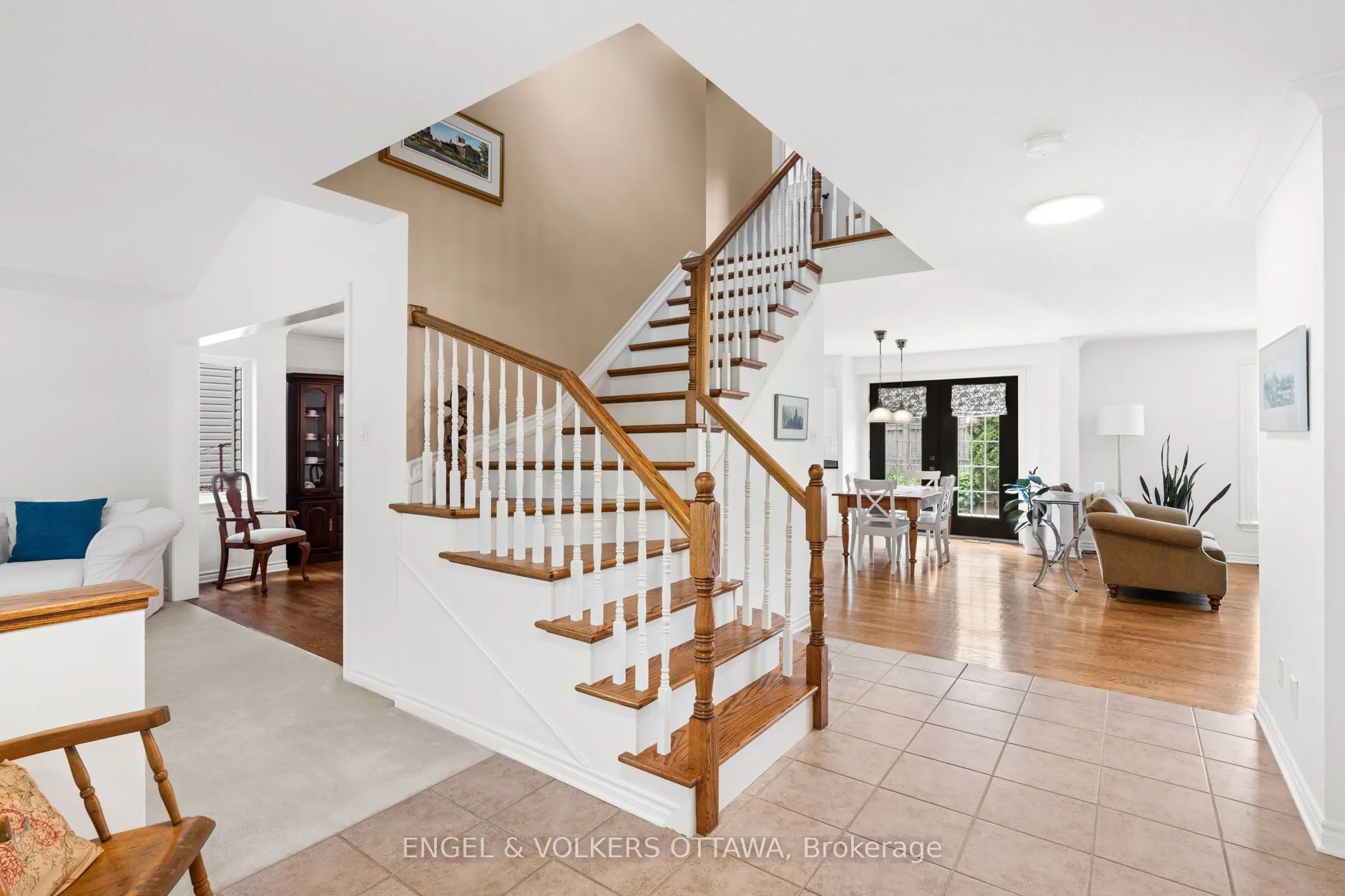 35 Heritage Grove Crescent